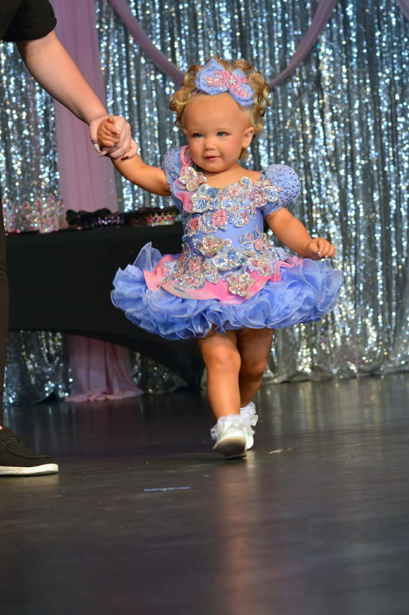 12/2 Periwinkle/Pink Shuggy- Hayden Williams