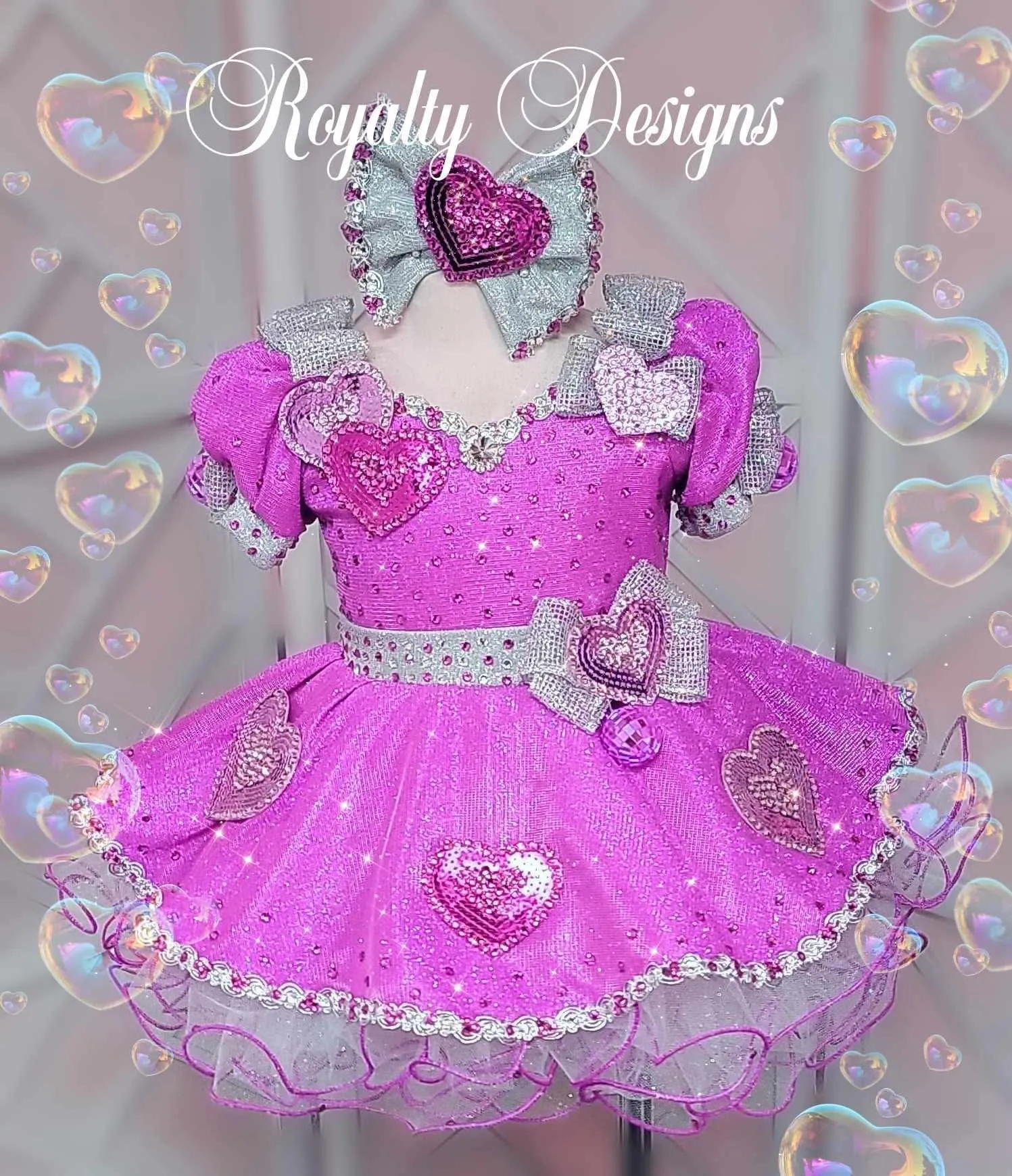 12/2 -18/3 Valentine, Easter and Minnie Interchangeable OOC