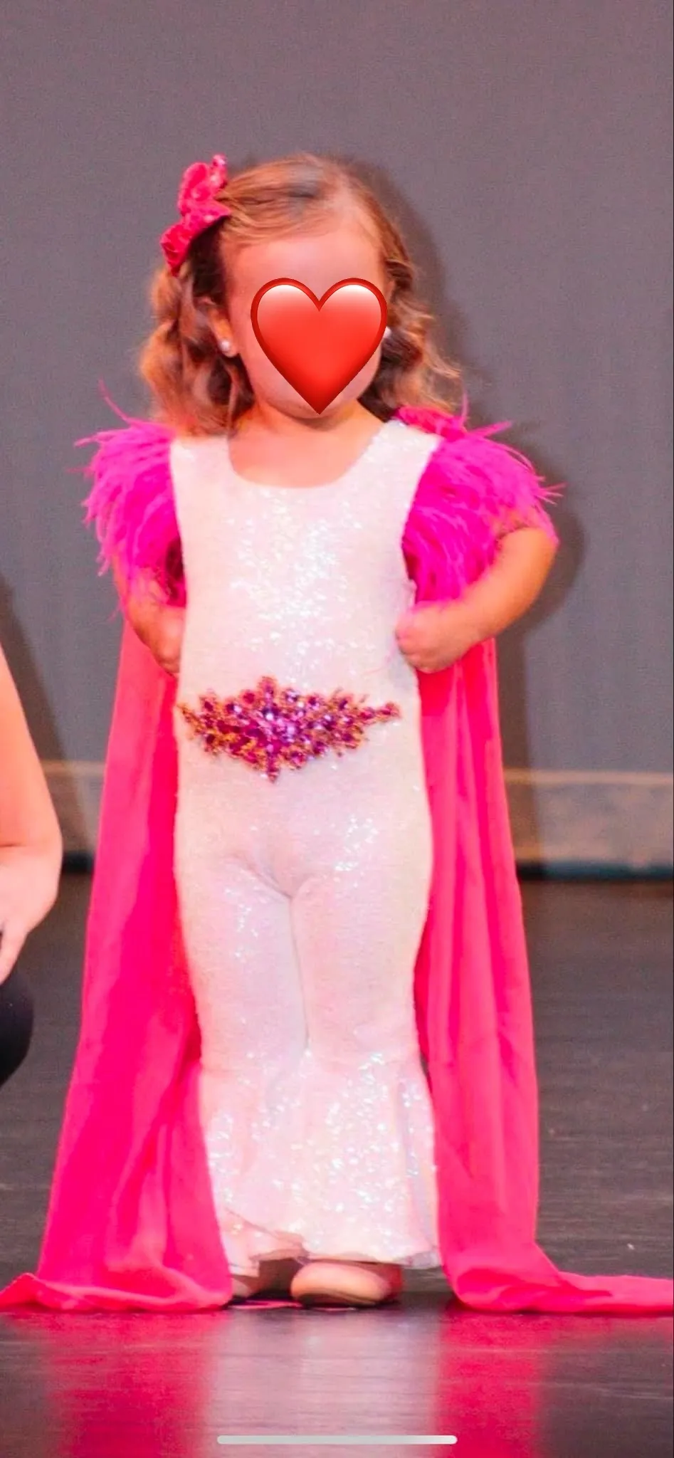 18/3 White and Pink Fun Fashion- Kara Vaughn