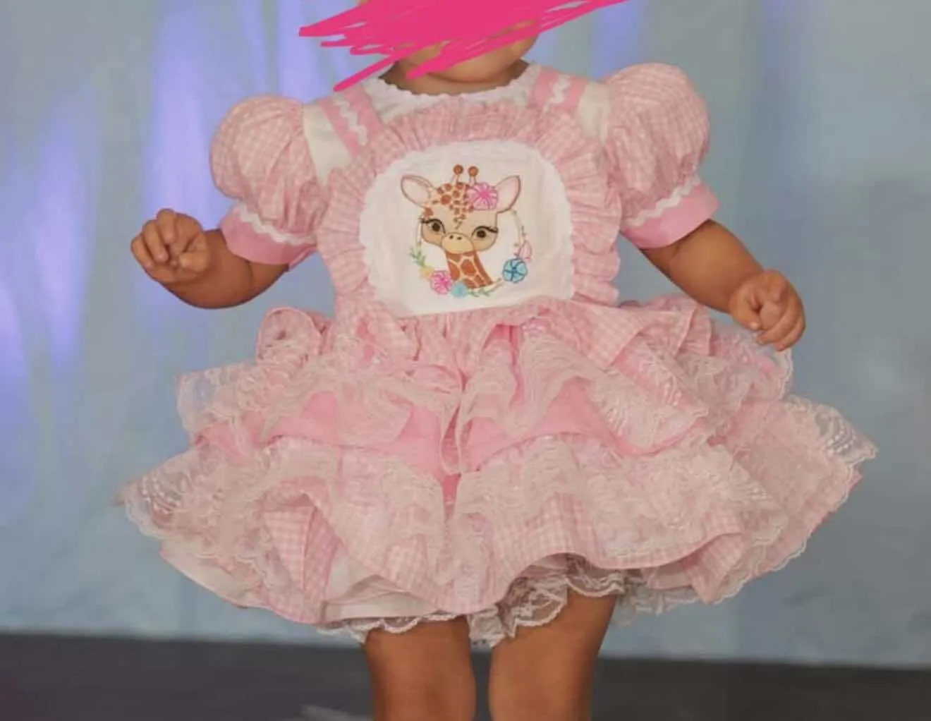 12/2 Giraffe Casual Wear-Macy Gruber