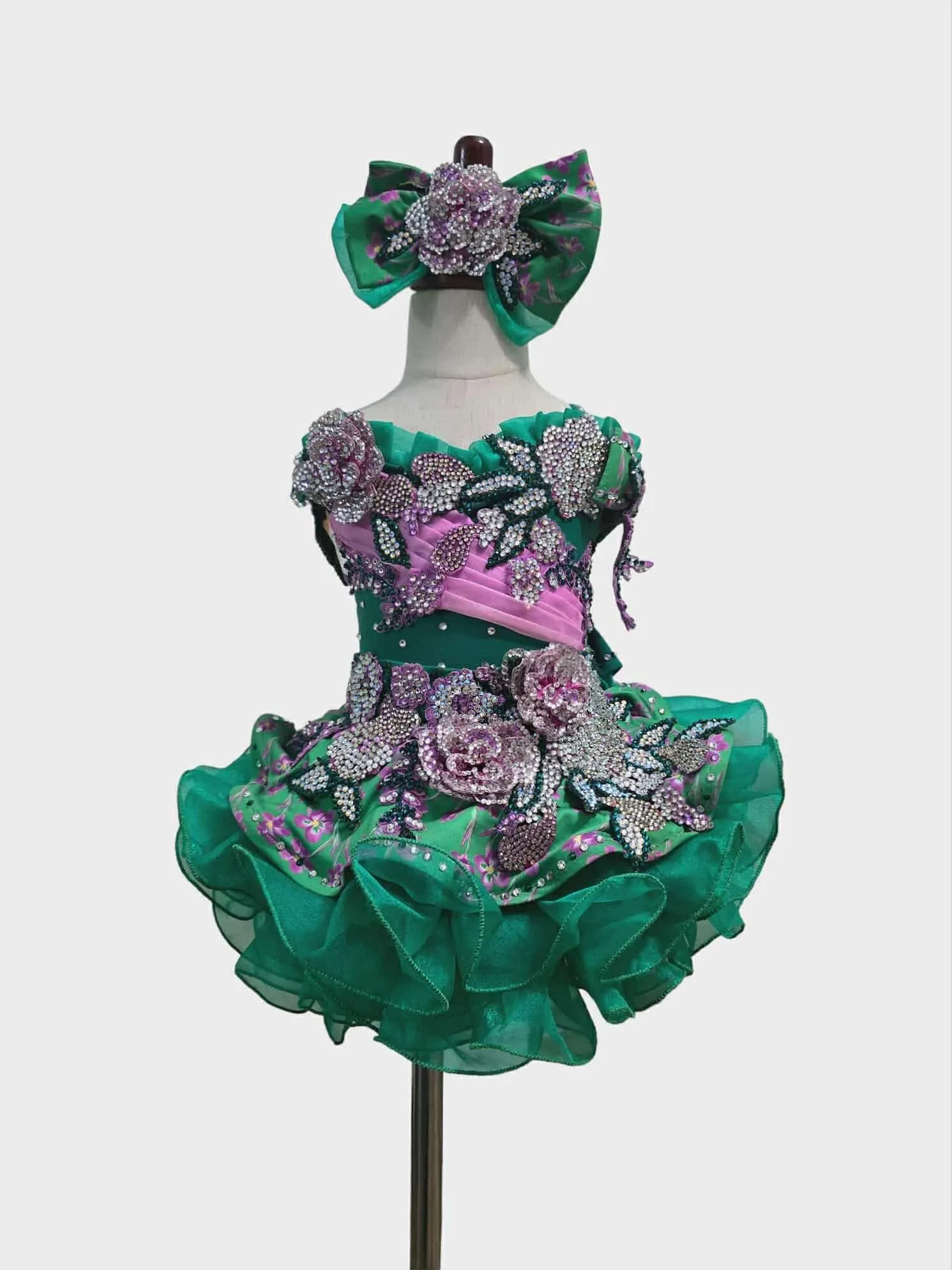 12/2 Green and Pink Shuggy- Hannah Hester