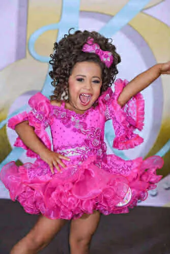 2/4 Hot Pink Ruby Bele Glitz- Fallon Hackett