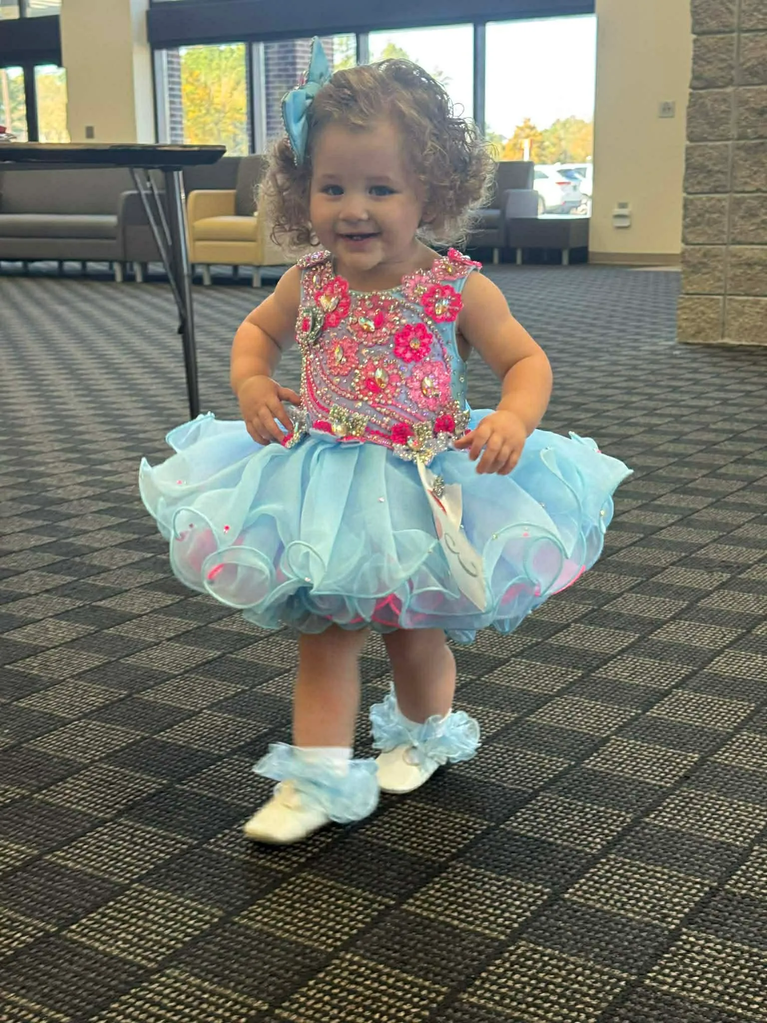 12/2 Blue and Hot Pink Glitz- Shona Carter