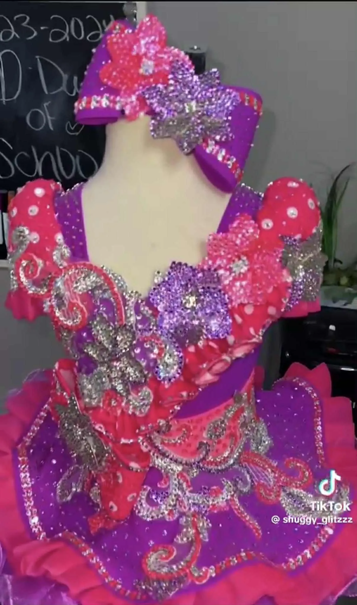 18/3 slim 4 Fushia/Purple Shuggy- Fallon Hackett