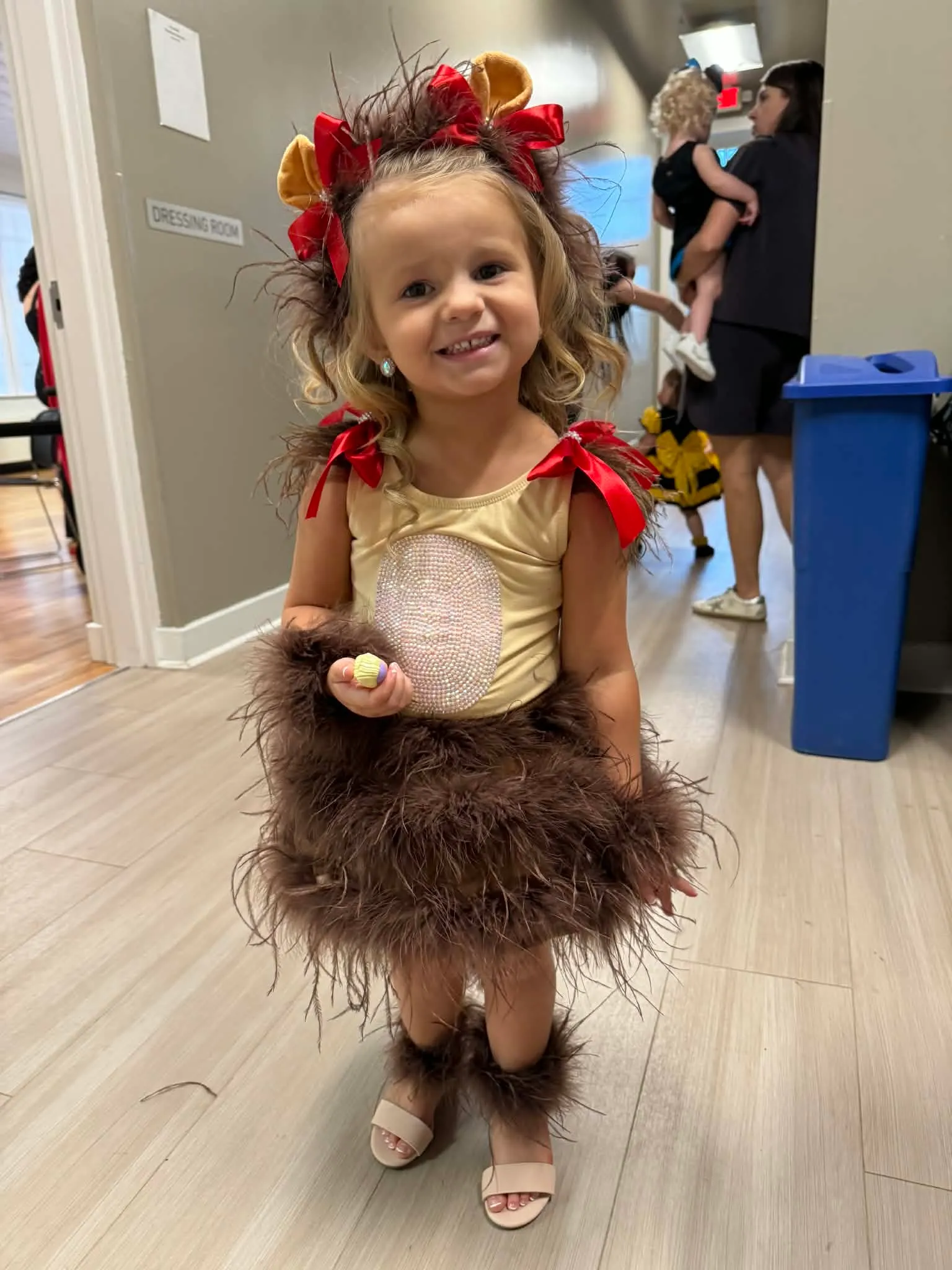 2/4 Lion OOC- Katie Clodfelter