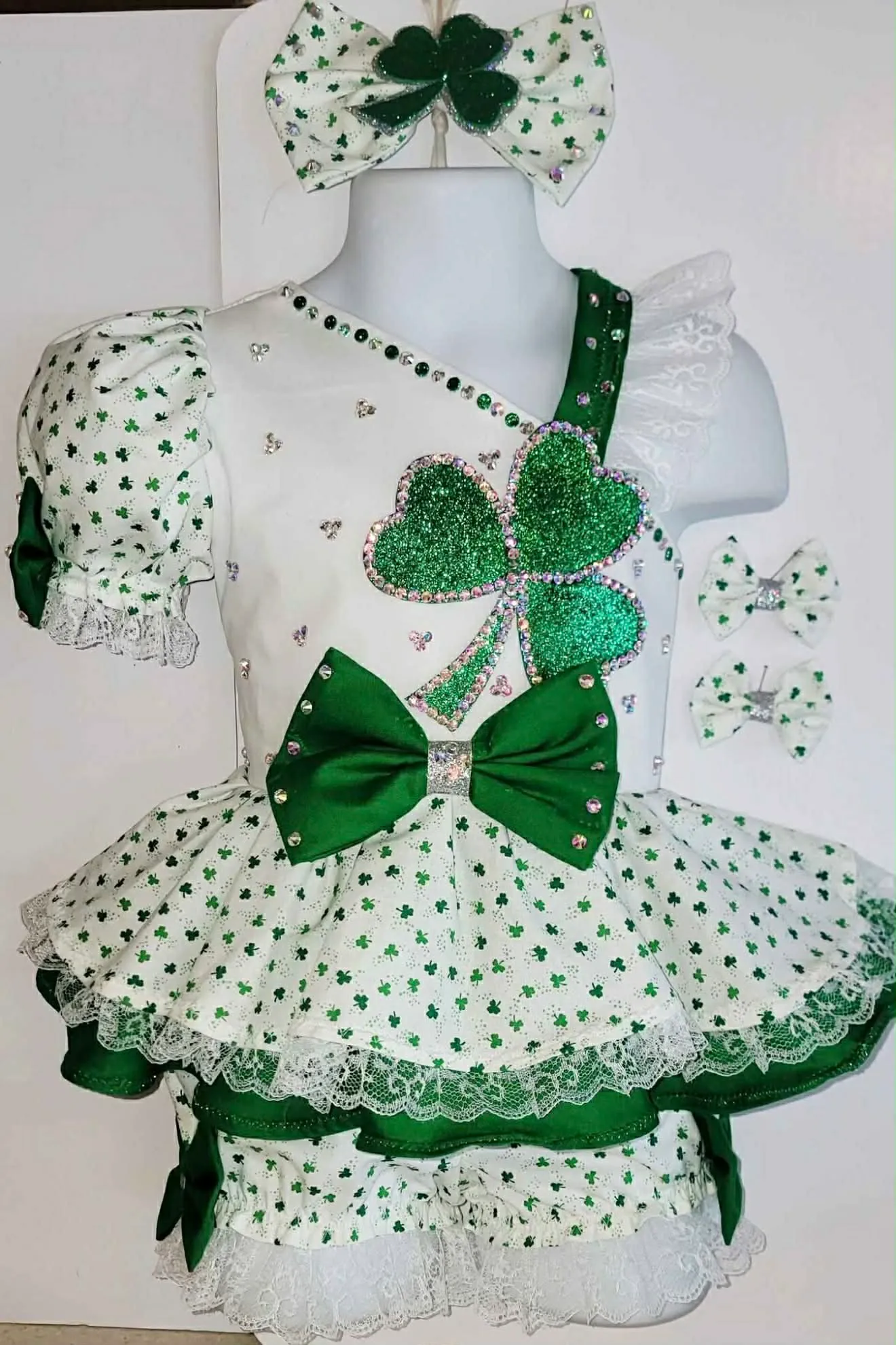 18/3 St. Patricks Theme OOC- Angel Cooper