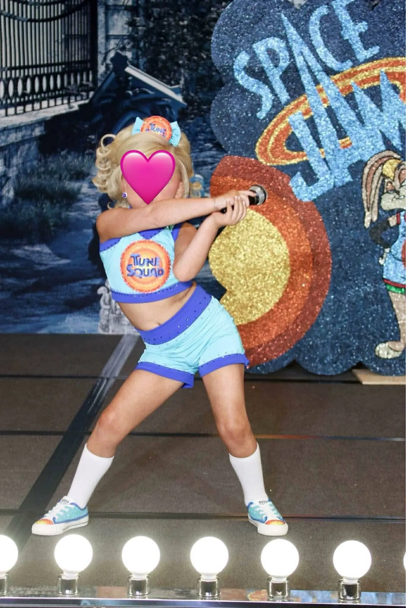 2/4 Space Jam OOC- Anna Baker