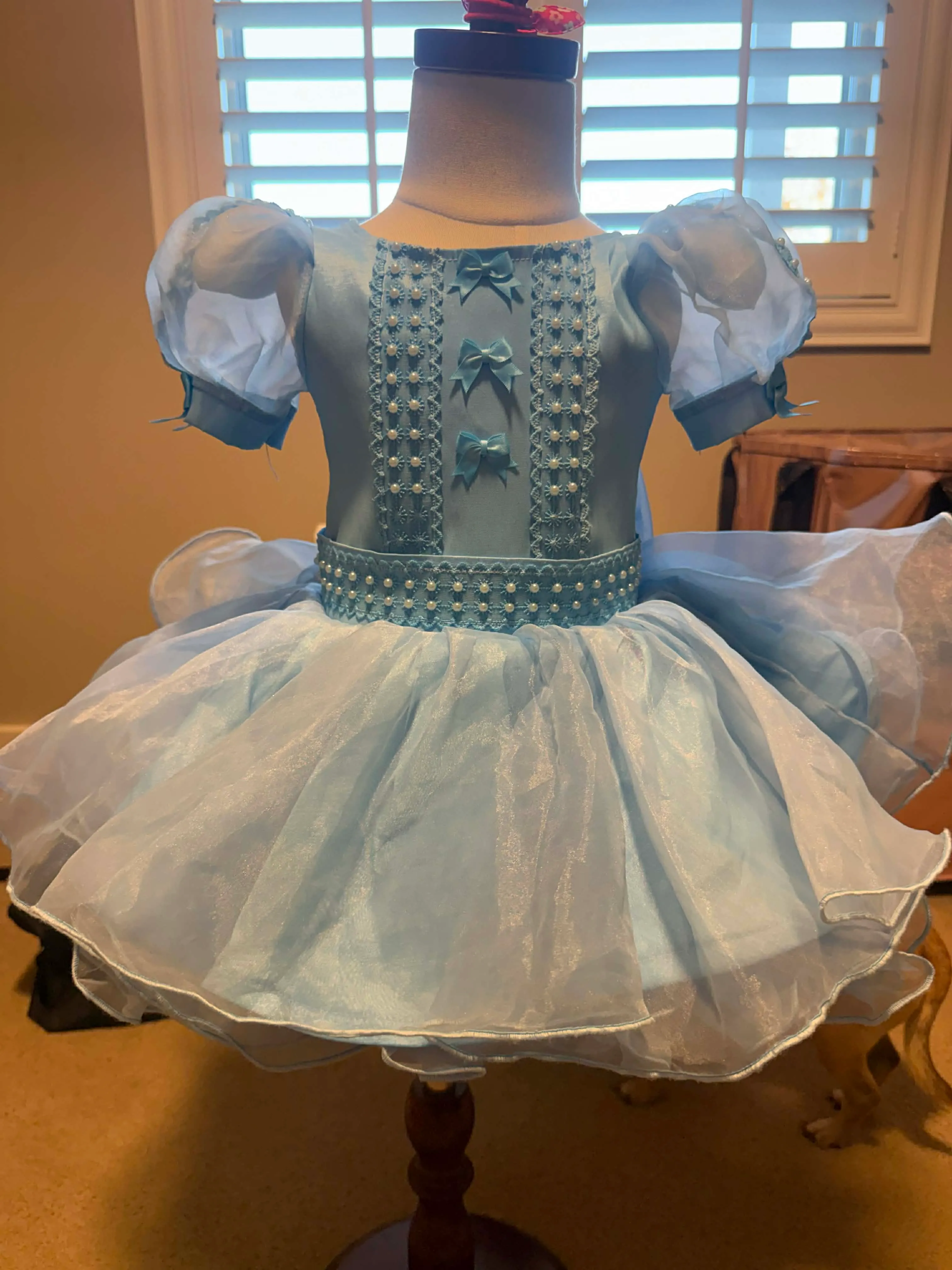 12/2 Baby Blue Ruby Belle Natural- Jaleesa Ann