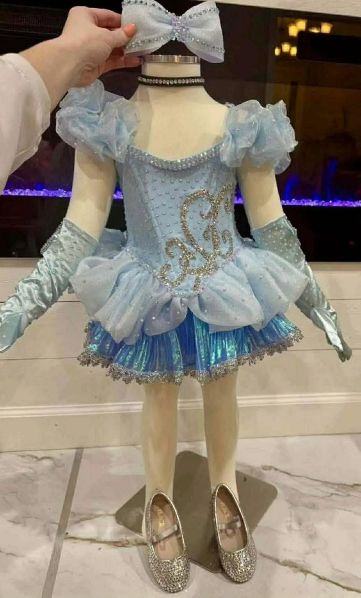 Cinderella Shuggy OOC 18/3- Miranda Jo 