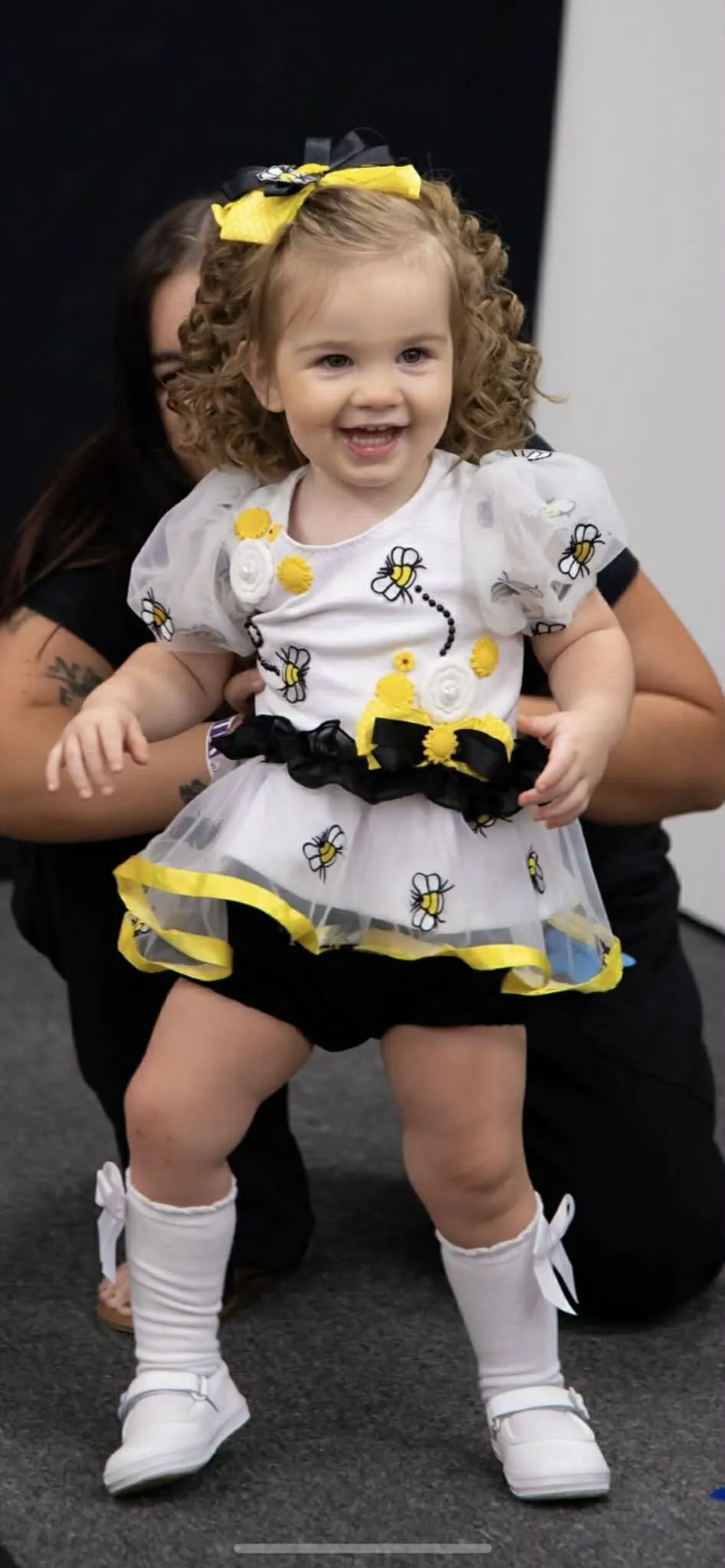 18/3 Bumble Bee OOC/Casual- Kara Vaughn