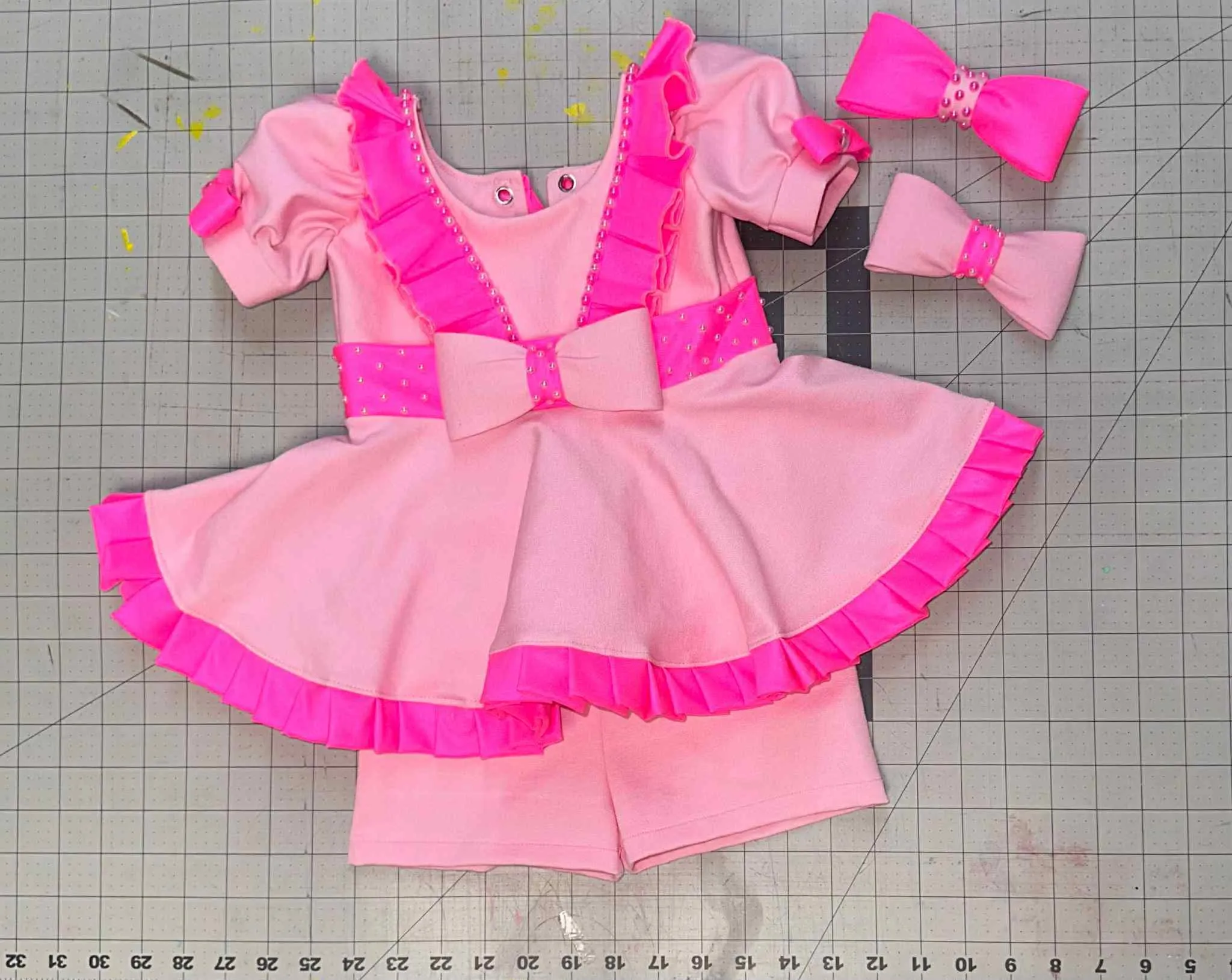 18/3-2/4 Pink Hanna Casual- Kara Vaughn