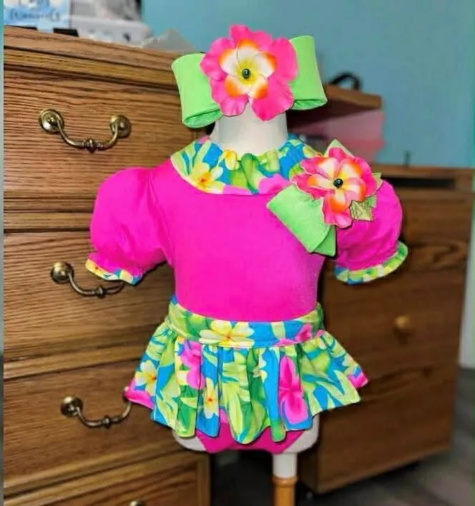 12/2-18/3 Hot Pink Tropics - Madison Pape