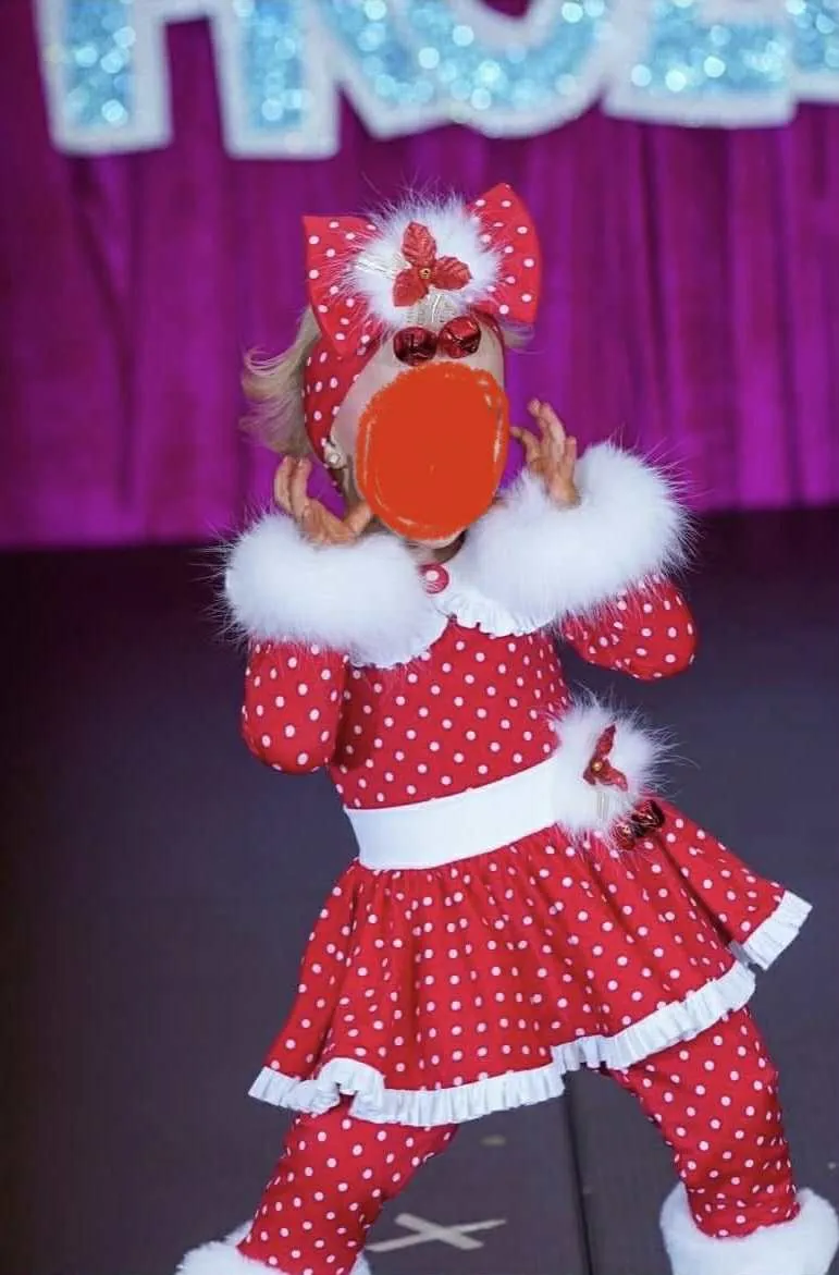 12/2 small 18/3 Red/White Polka Dot Casual- Kelsie Huggins