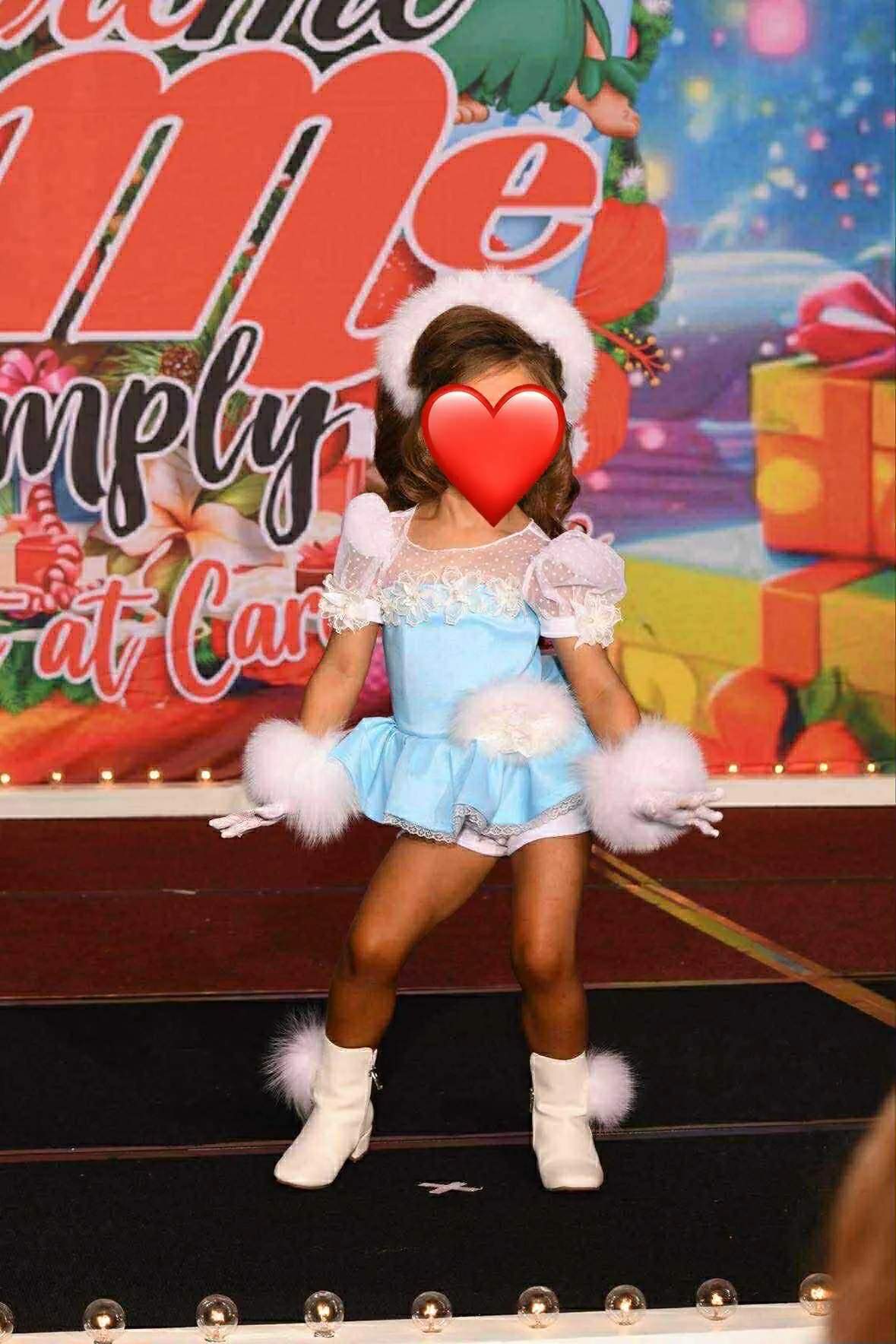 2/4 Snowflake Blue Toni Casual- Kristen Nguyen