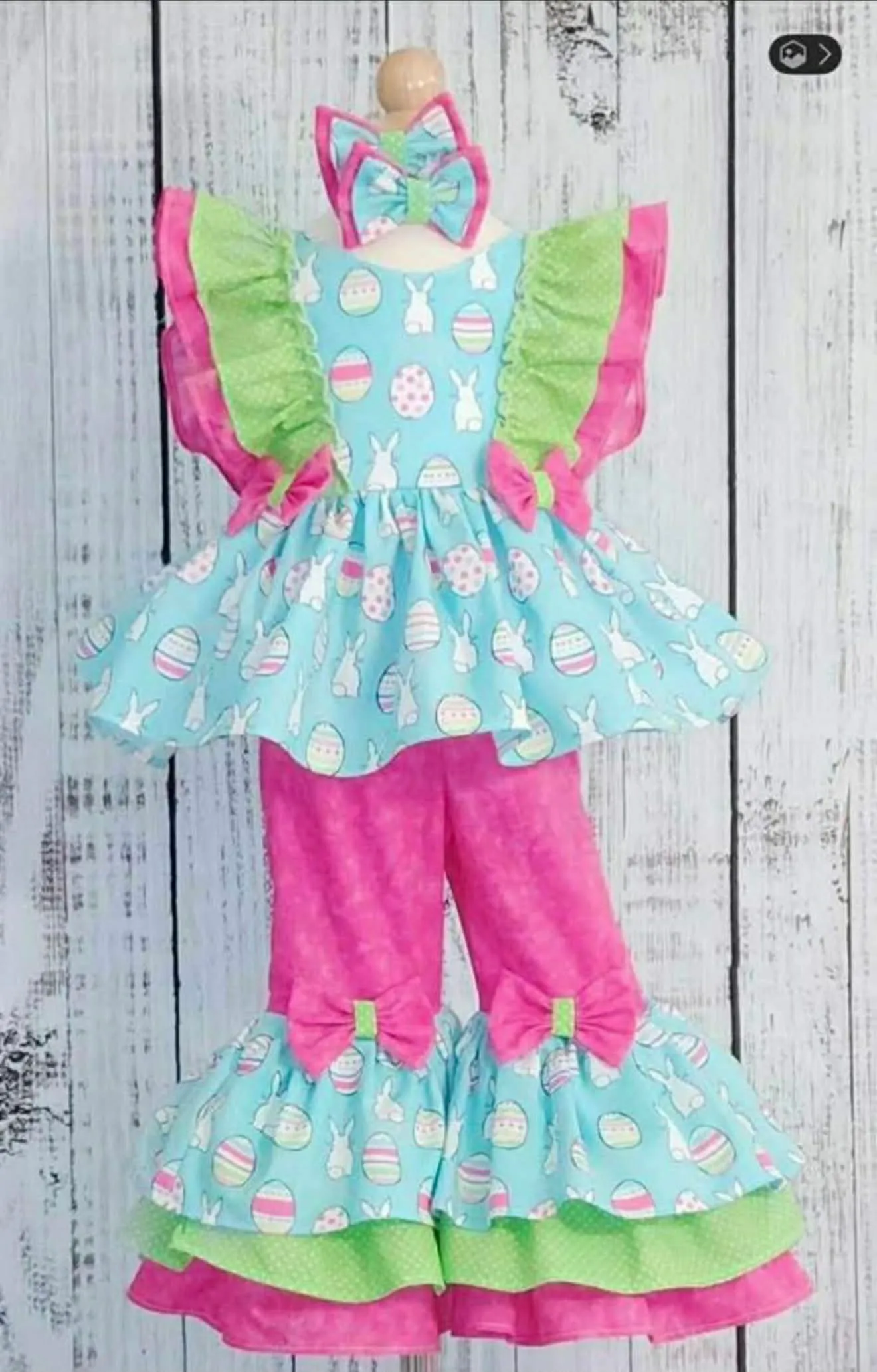 18/3 small 2/4 Easter Bunny Casual/OOC- Fallon Hackett