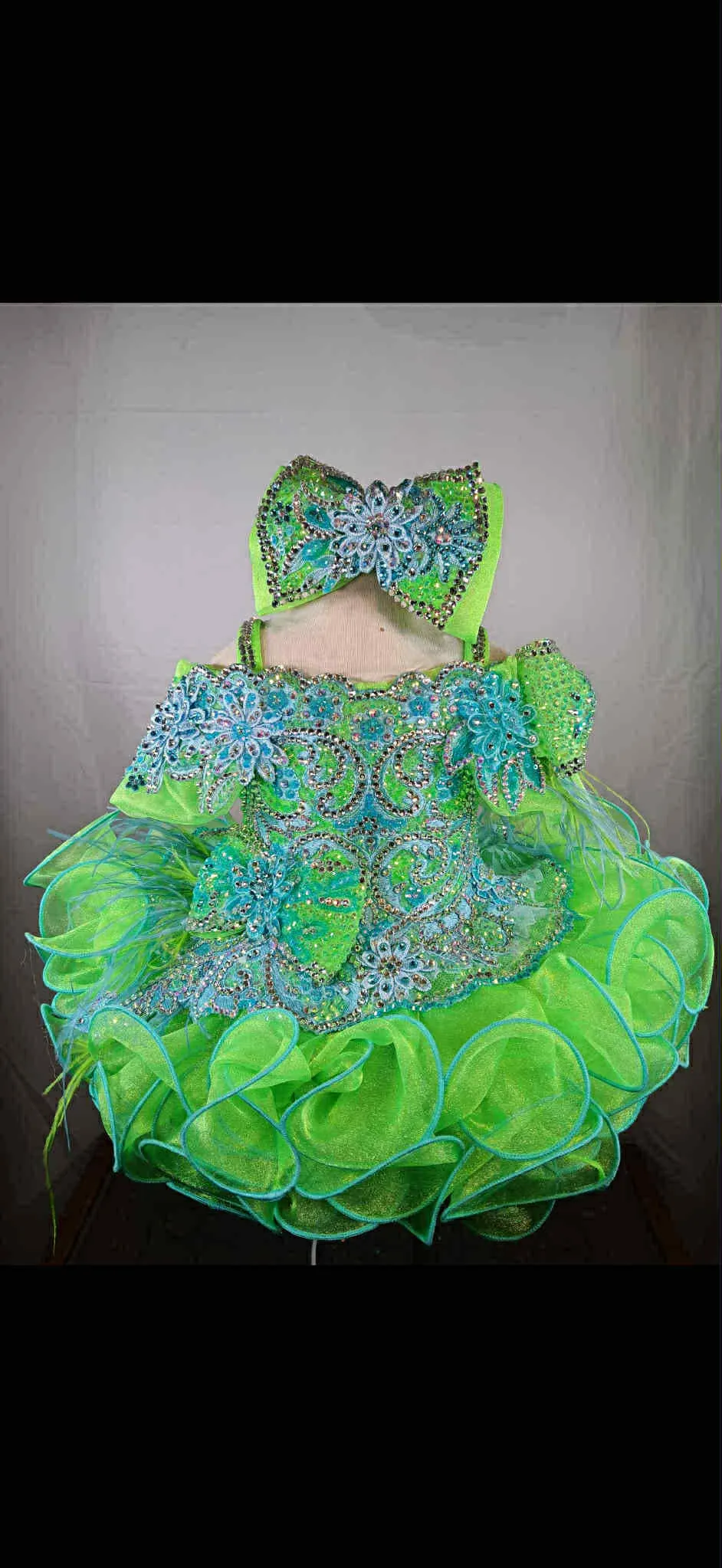 6/12 Lime Green Goddess- Gracee Morris