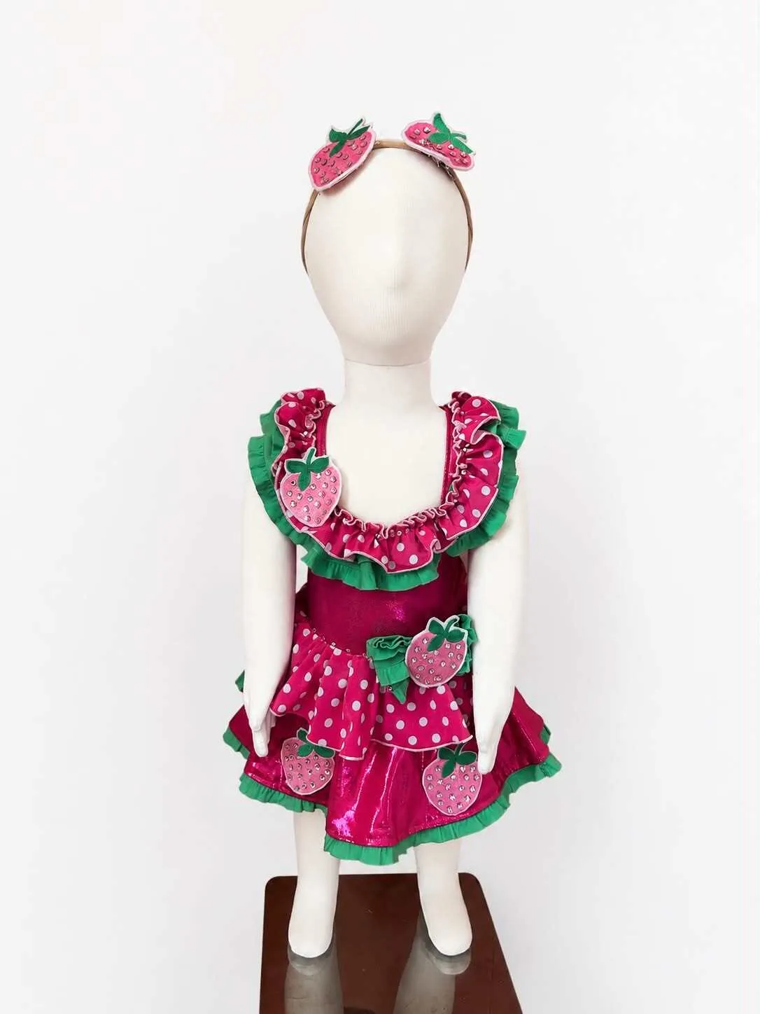 6/12m Strawberry Swim/OOC Combo - Skye Moylan