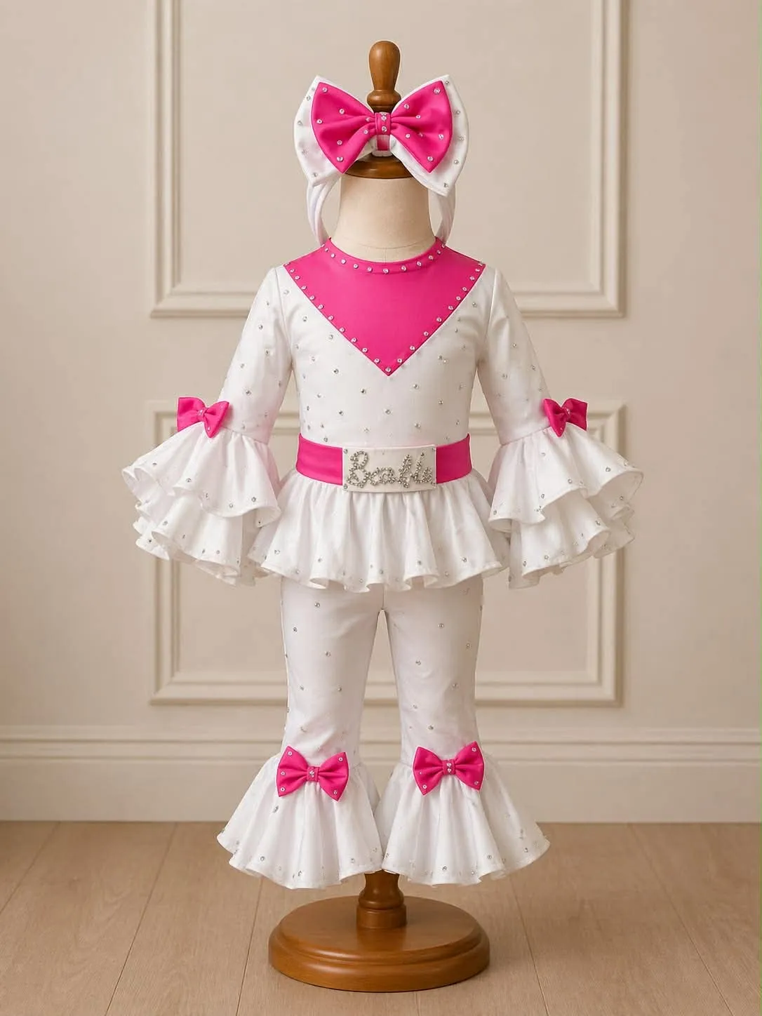 6/12 Elvis Barbie OOC- Fallon Hackett