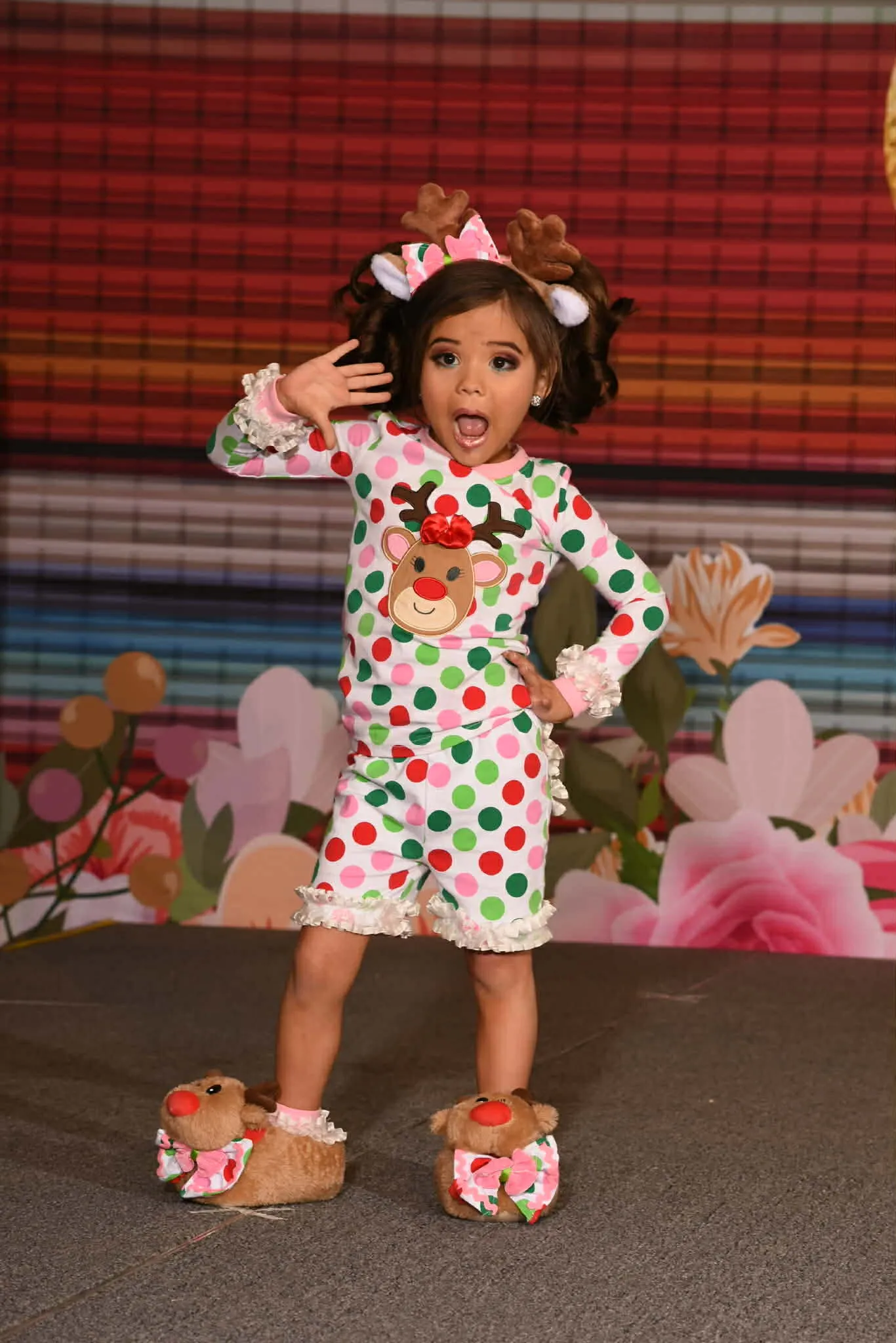 4T Asia Christmas Wear - Faith Lawyer 