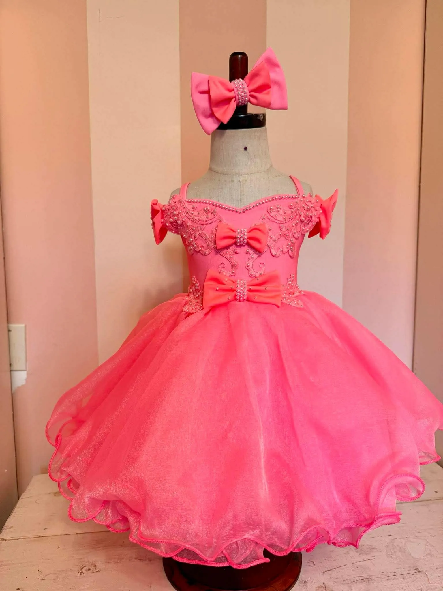 2/4 Coral Glitzy Belle- Katie Clodfelter