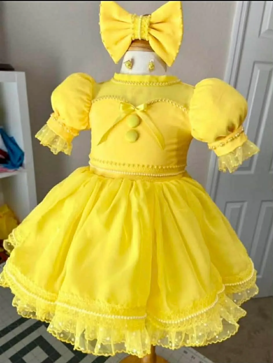 12/2 Yellow Dollhouse Natural- Kelsie Huggins