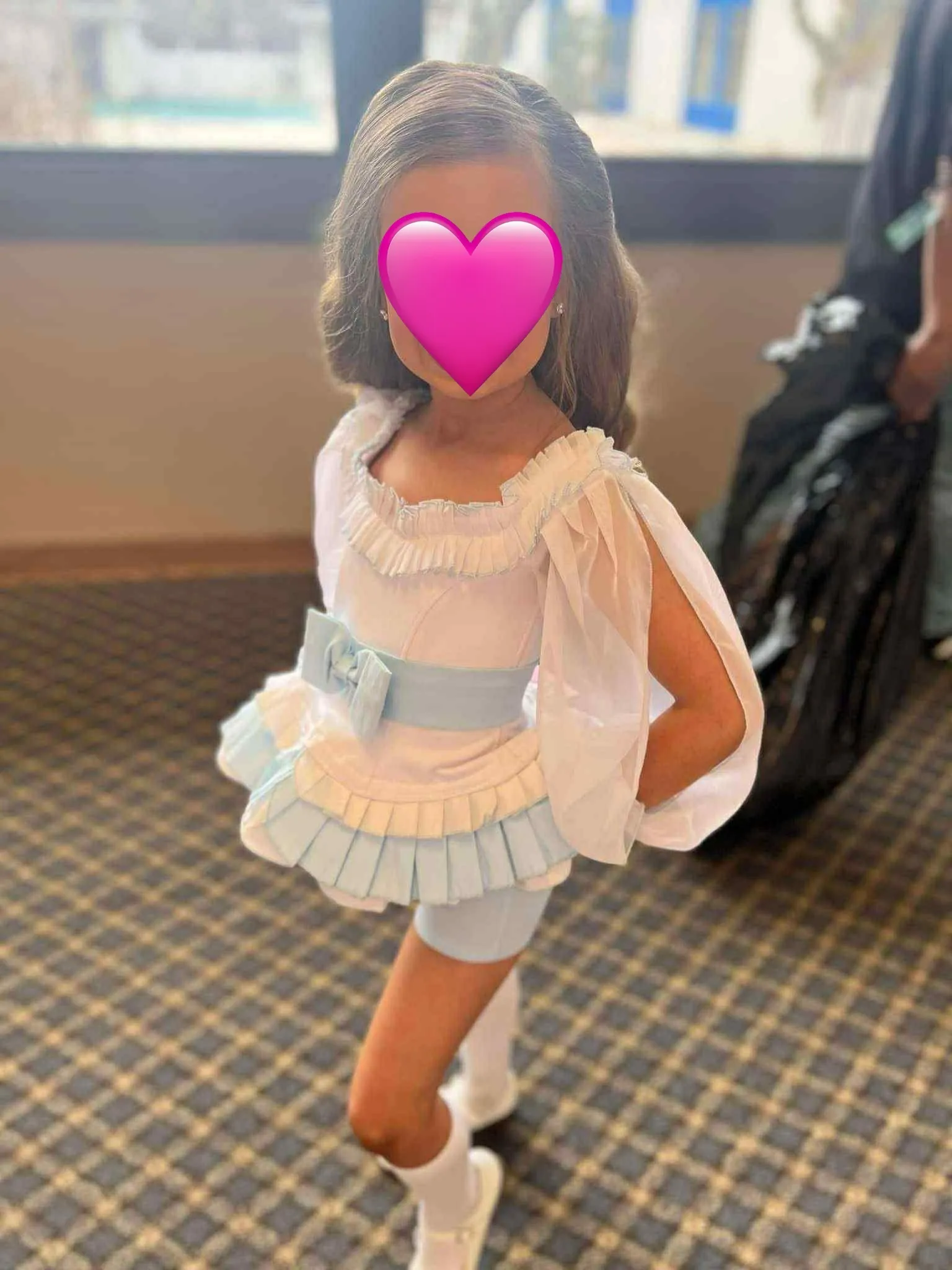 3/5 White Toni O Casual- Kristen Nguyen