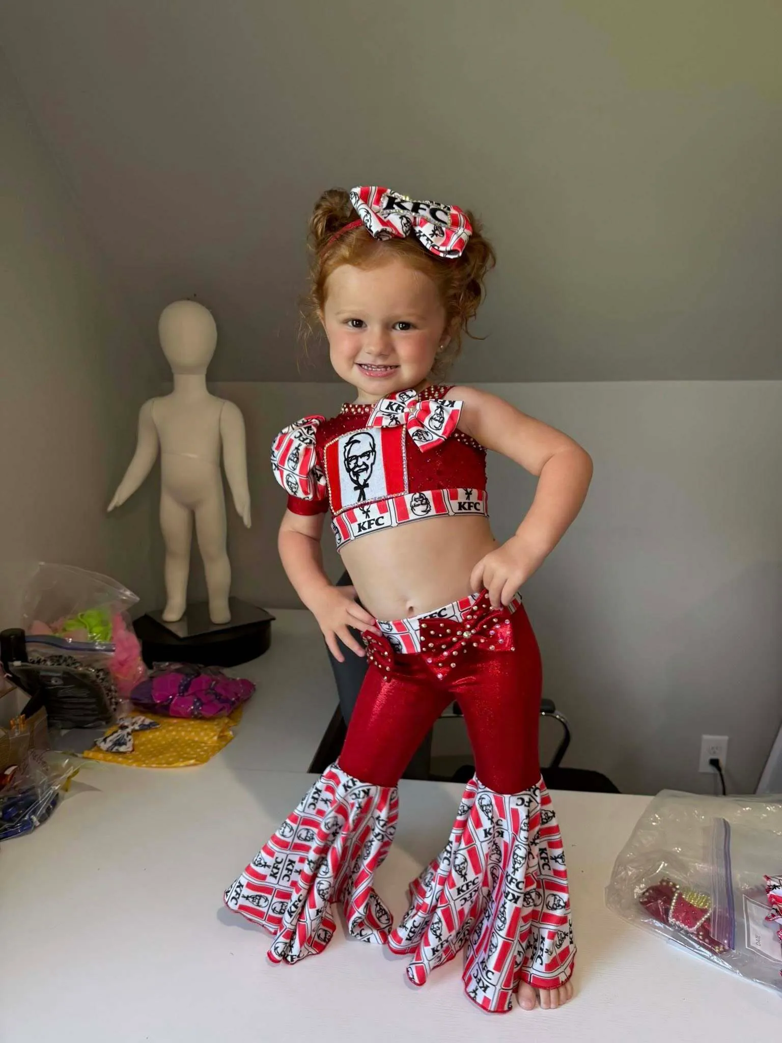 6/12- 12/2 Miss Ellz KFC OOC/Swim-K.B.