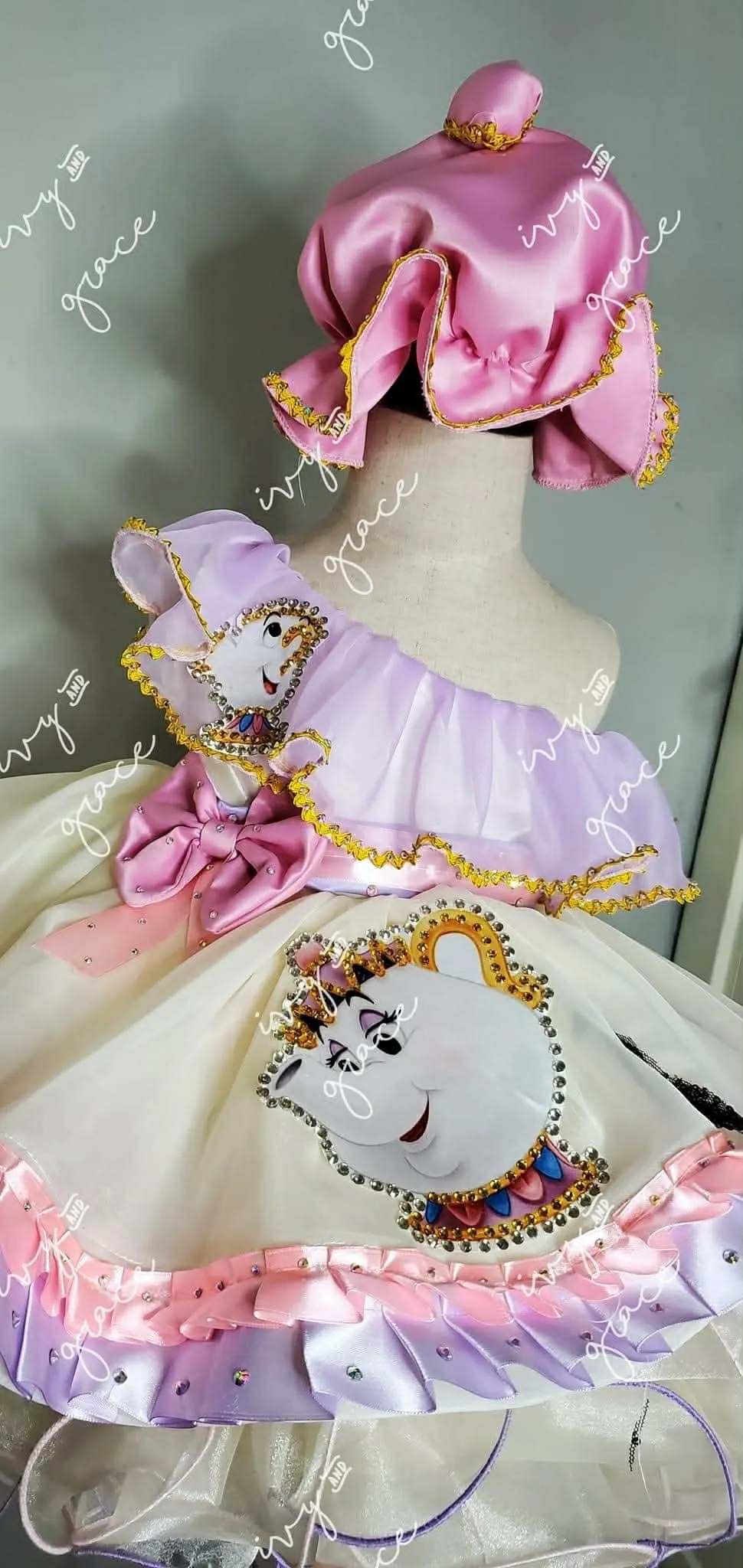 18/3 Disney Miss Potts OOC- Anna Baker