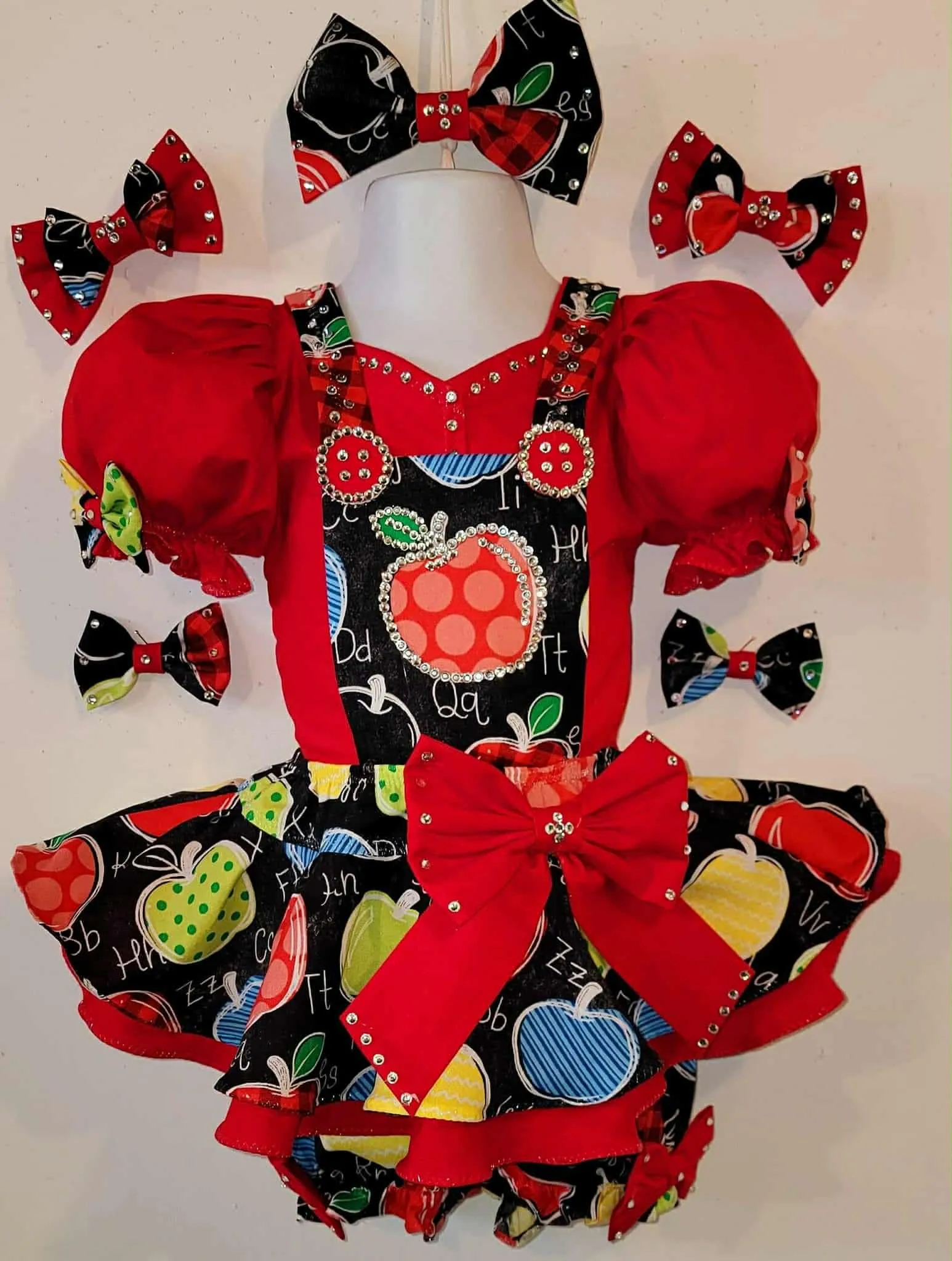 12/2 JMM Schoolwear- Anna Baker