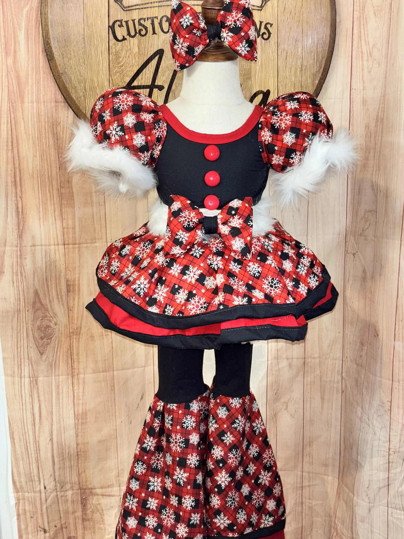 2/4 Red Snowflake Casual- Fallon Hackett