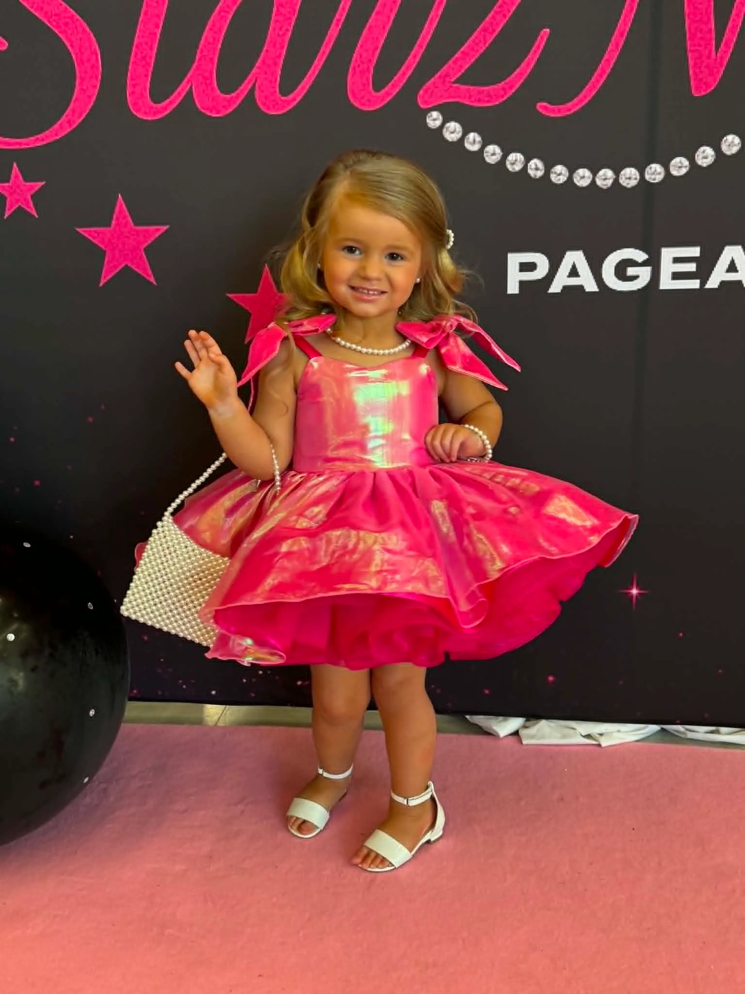 2/4 Pink Fun Fashion - Kate Clodfelter