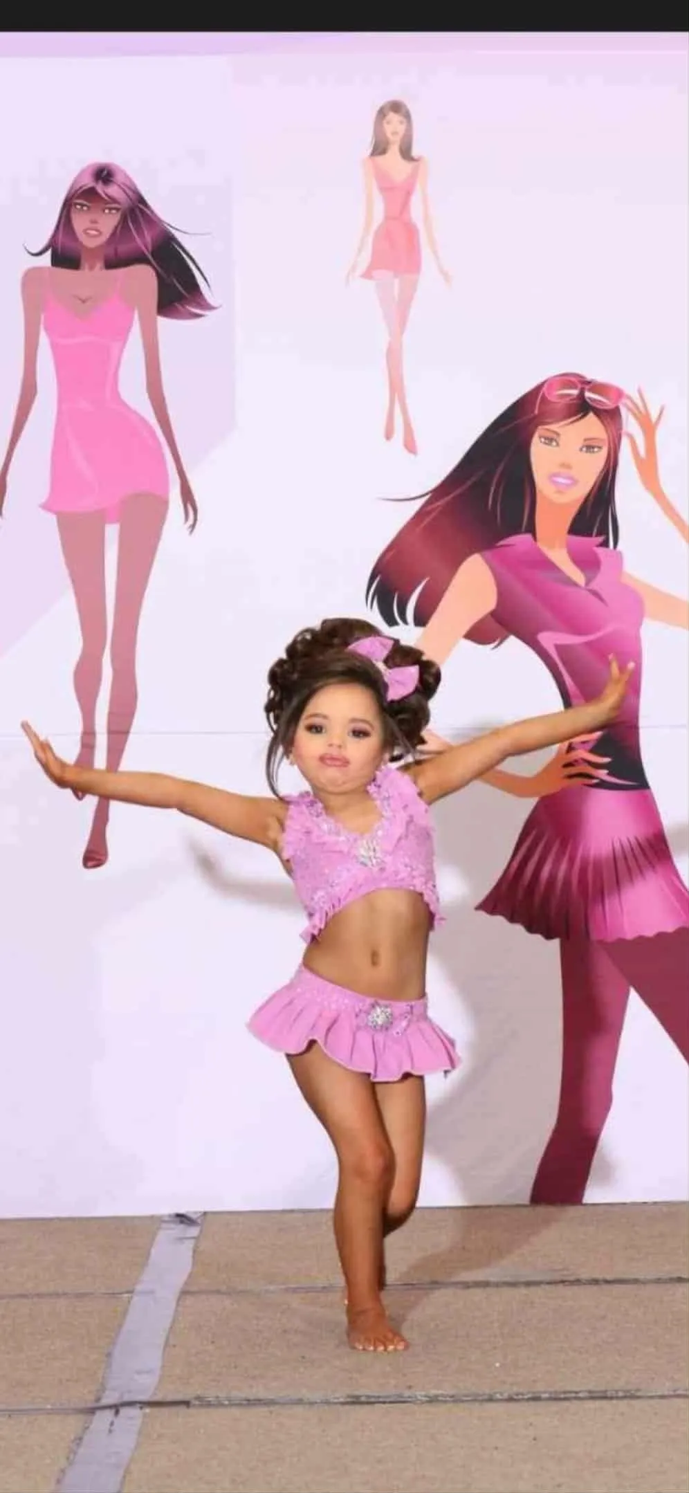 3/5 Purple Sandra Parker- Jennifer Smith