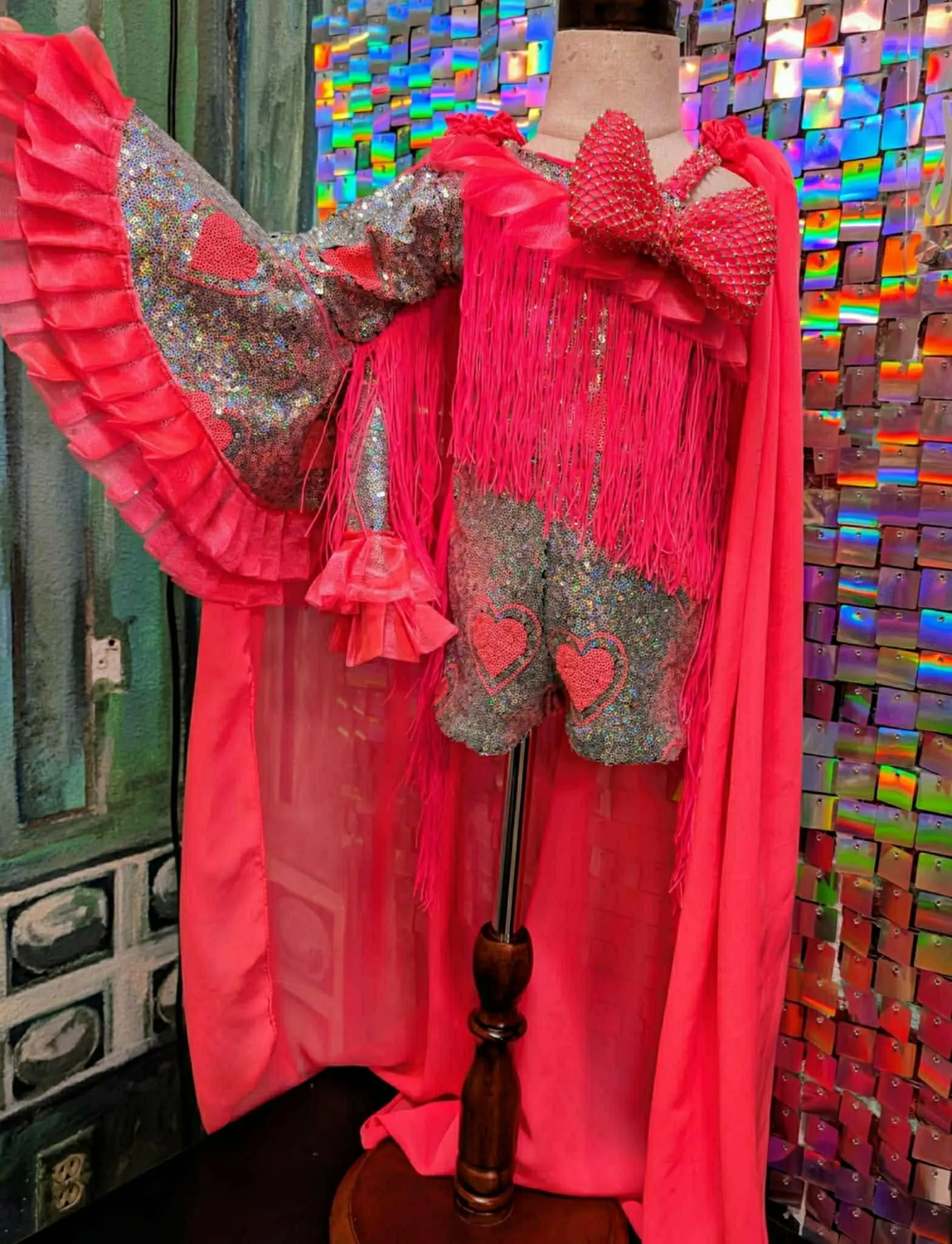 18/3 Pink/Coral Fun Fashion- Fallon Hackett