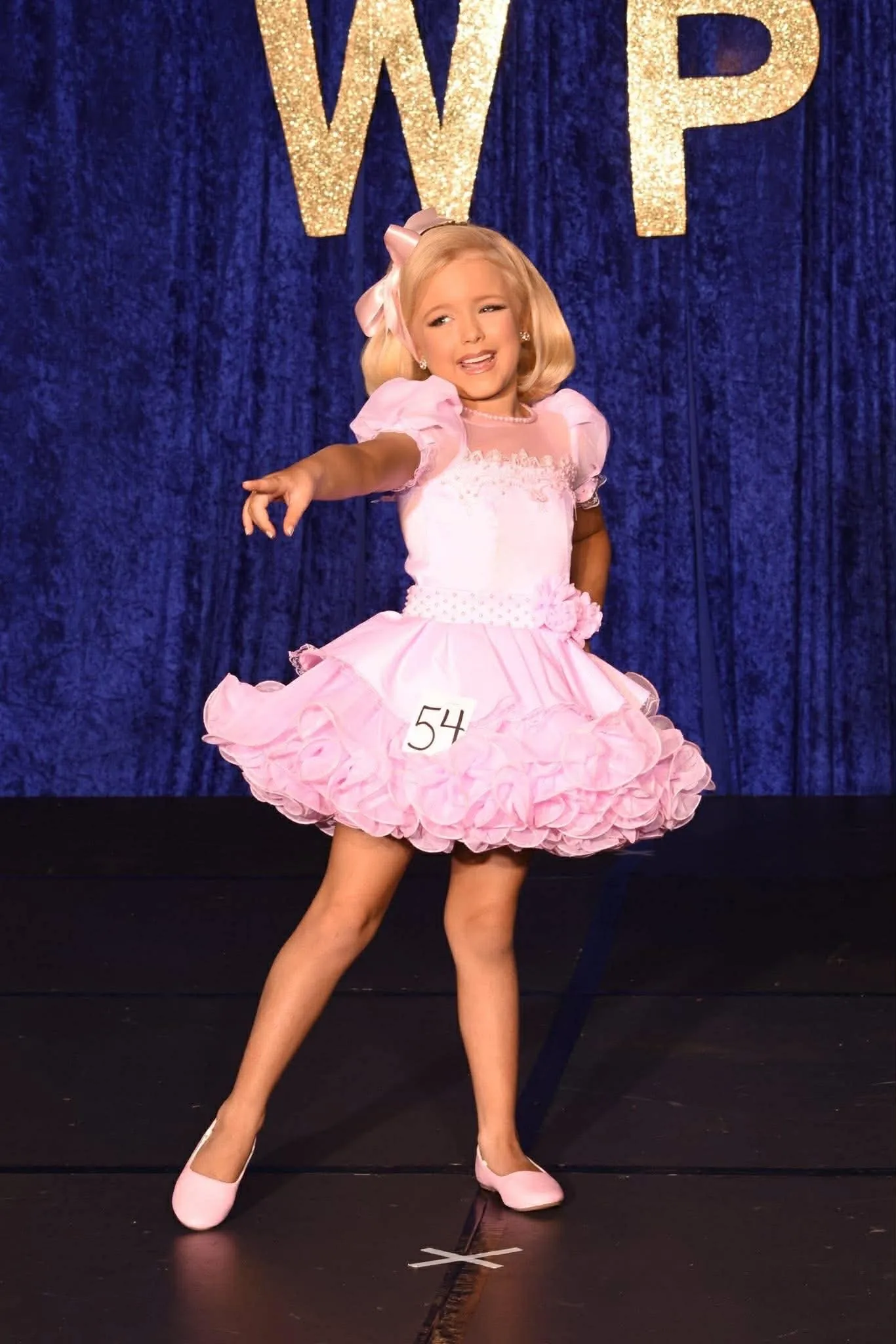 4/6 Pink Toni O Natural- Angela Saavedra