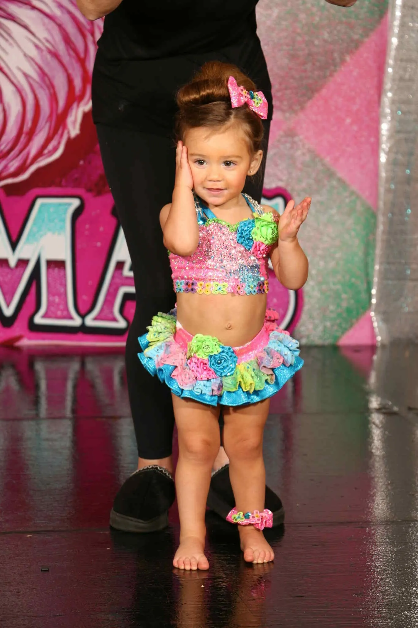 12/2 Neon Glitz Swim- Shaylah Lindsey