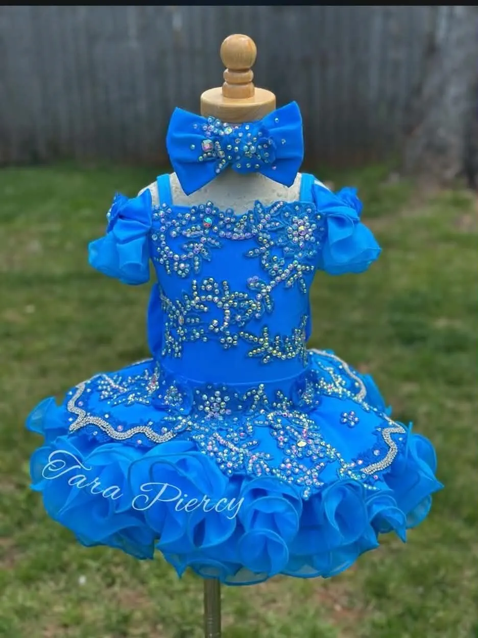 12/2 Blue Tara Piercy Glitz- Madison Pape 