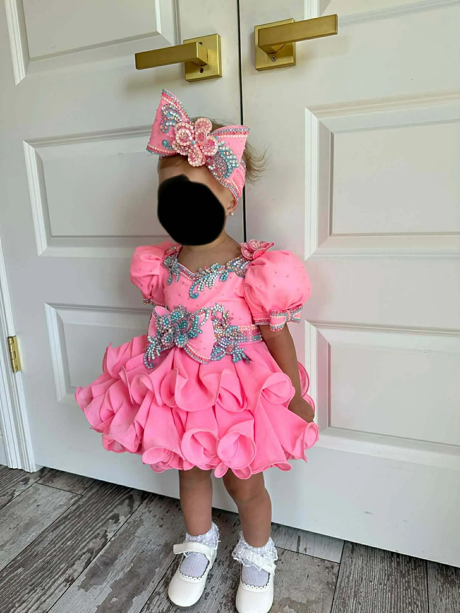 9/18M Pink and Blue Luna Amori- Breanna Bell