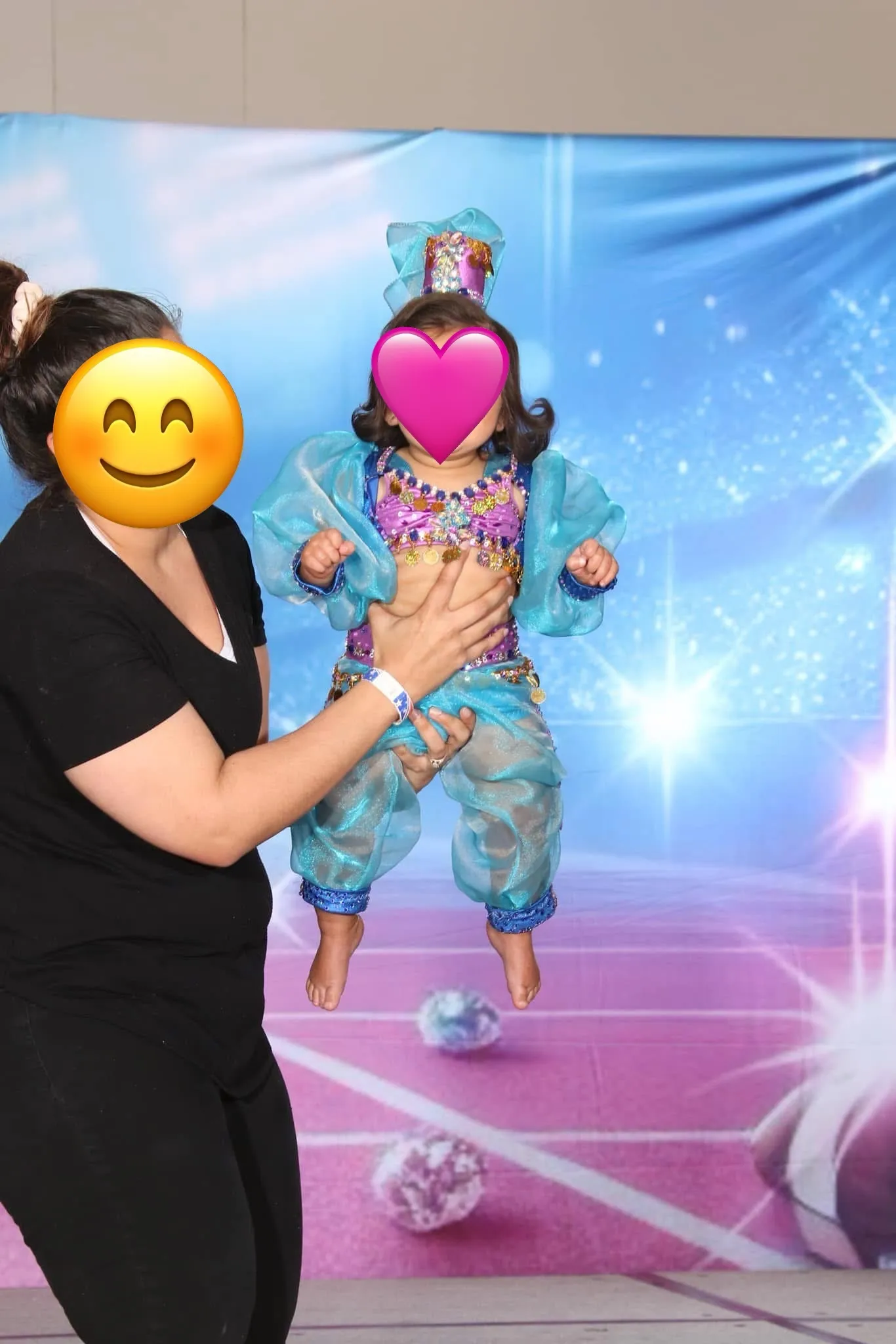 12/2 Shuggy Genie OOC- Jackie Palmer