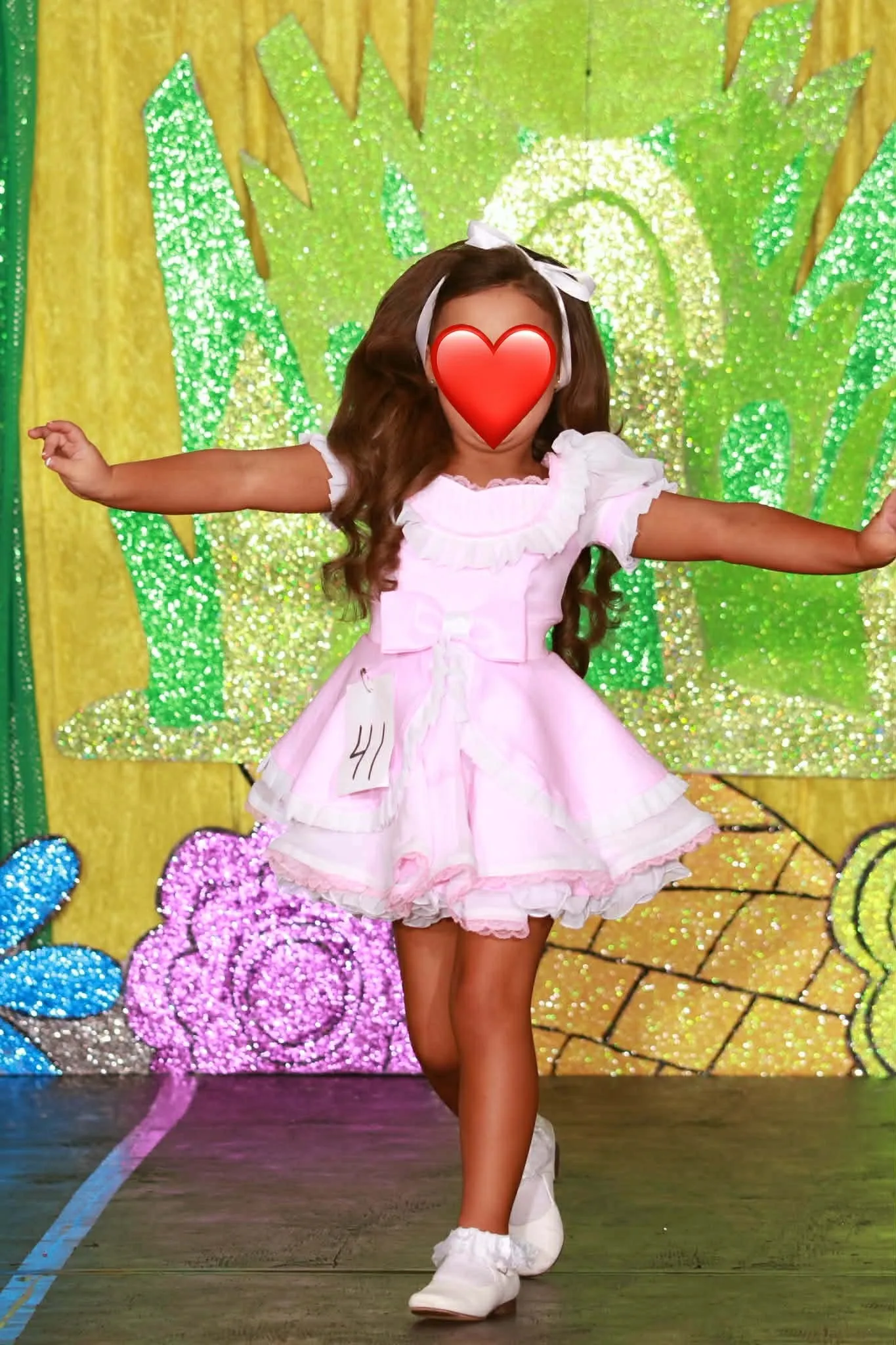 3/5 Pink Ruby Belle- Jennifer Smith