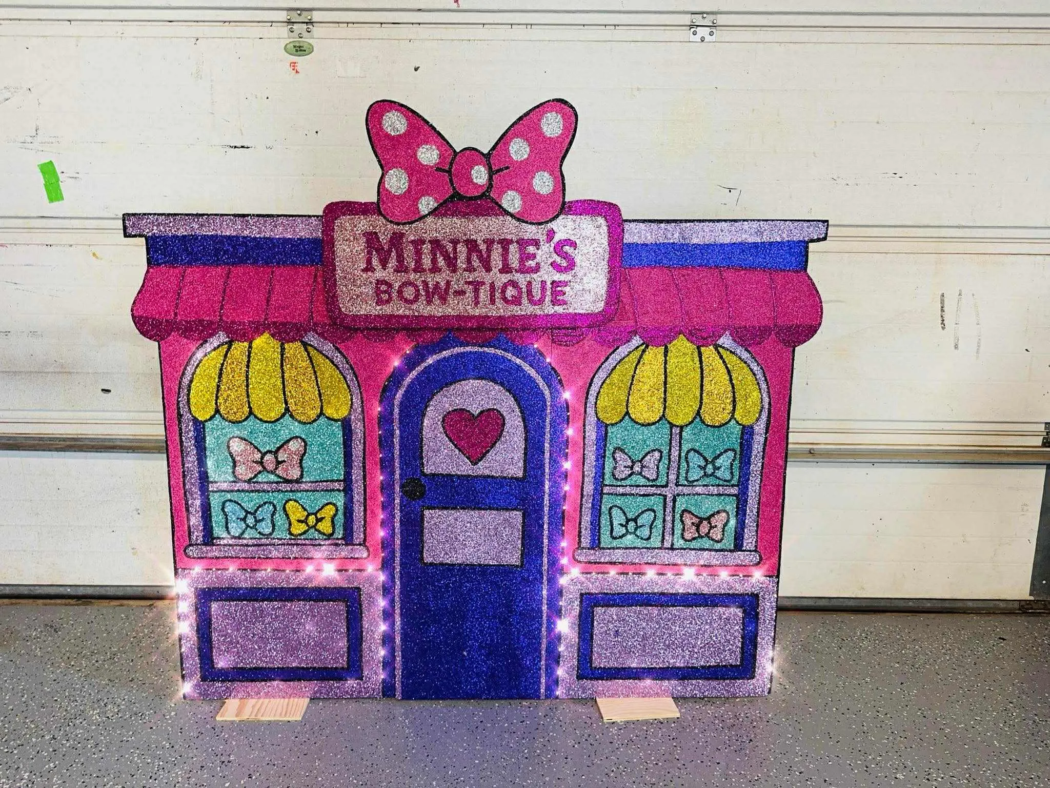 Minnie Mouse Bowtique PROP ONLY- Kara Vaughn