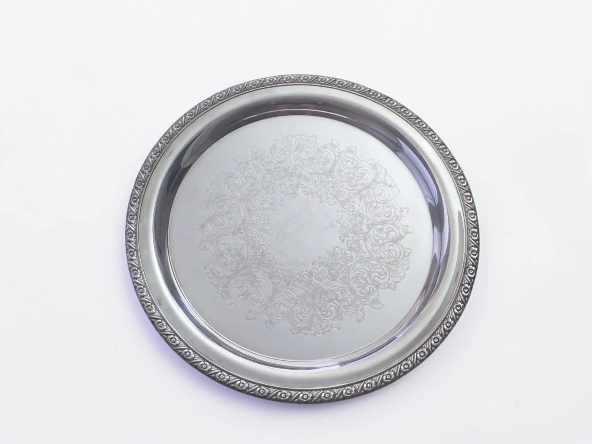 Silver Round Serving Trays