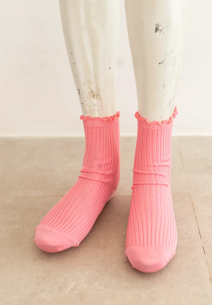 Pink Ribbed Socks with Frills