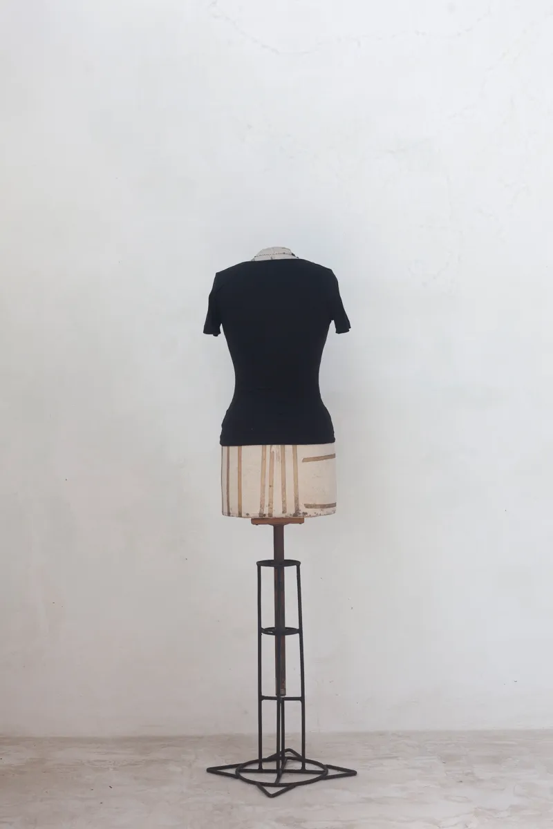  Black Fitted V-Neck T-Shirt