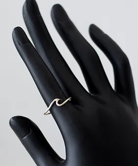 Wave Silver Ring