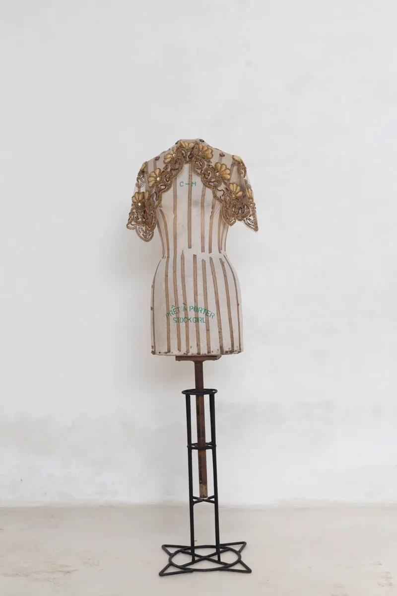 Brown Beads Embroidery Statement