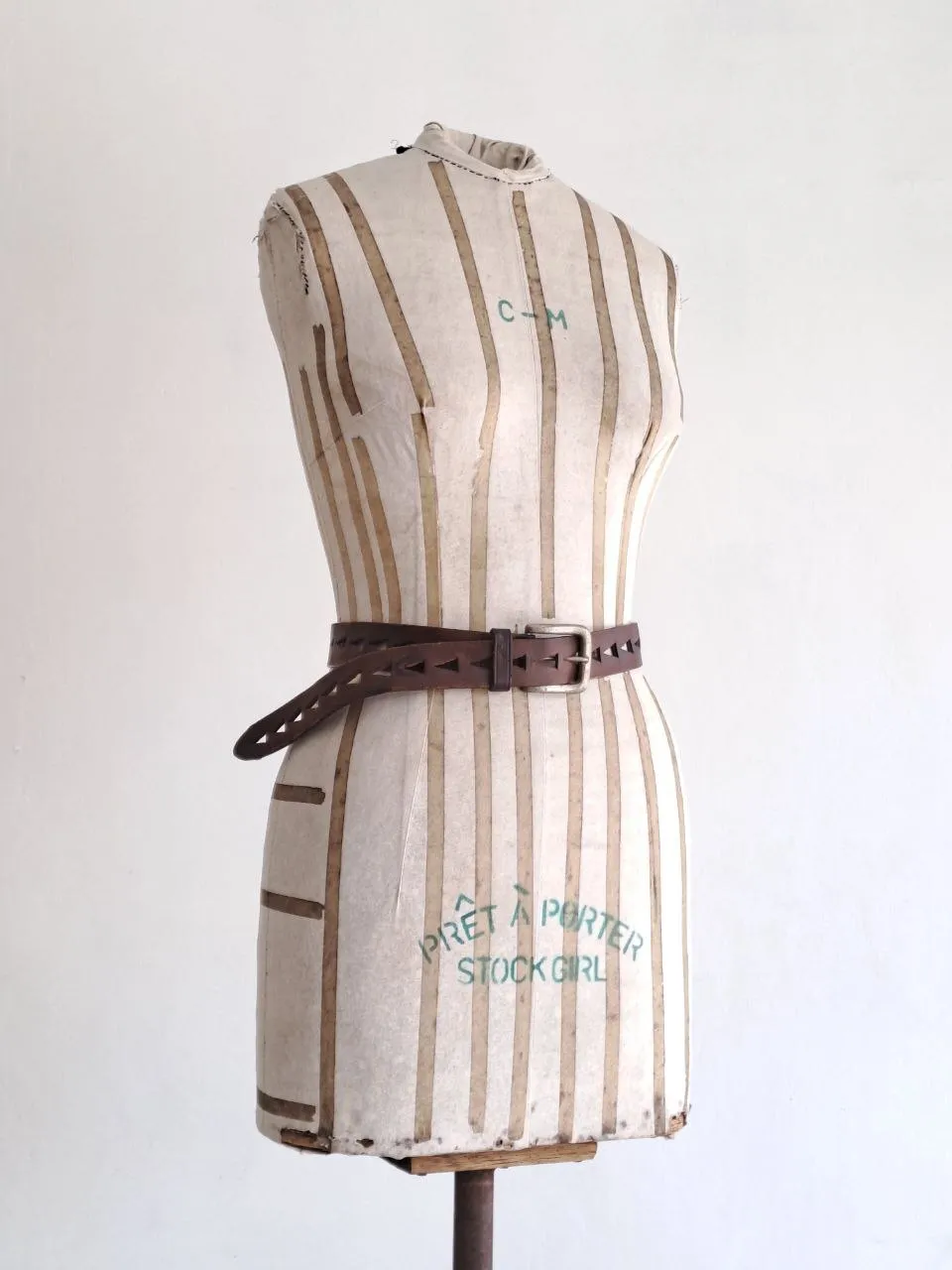 Triangle Holes Design Belt
