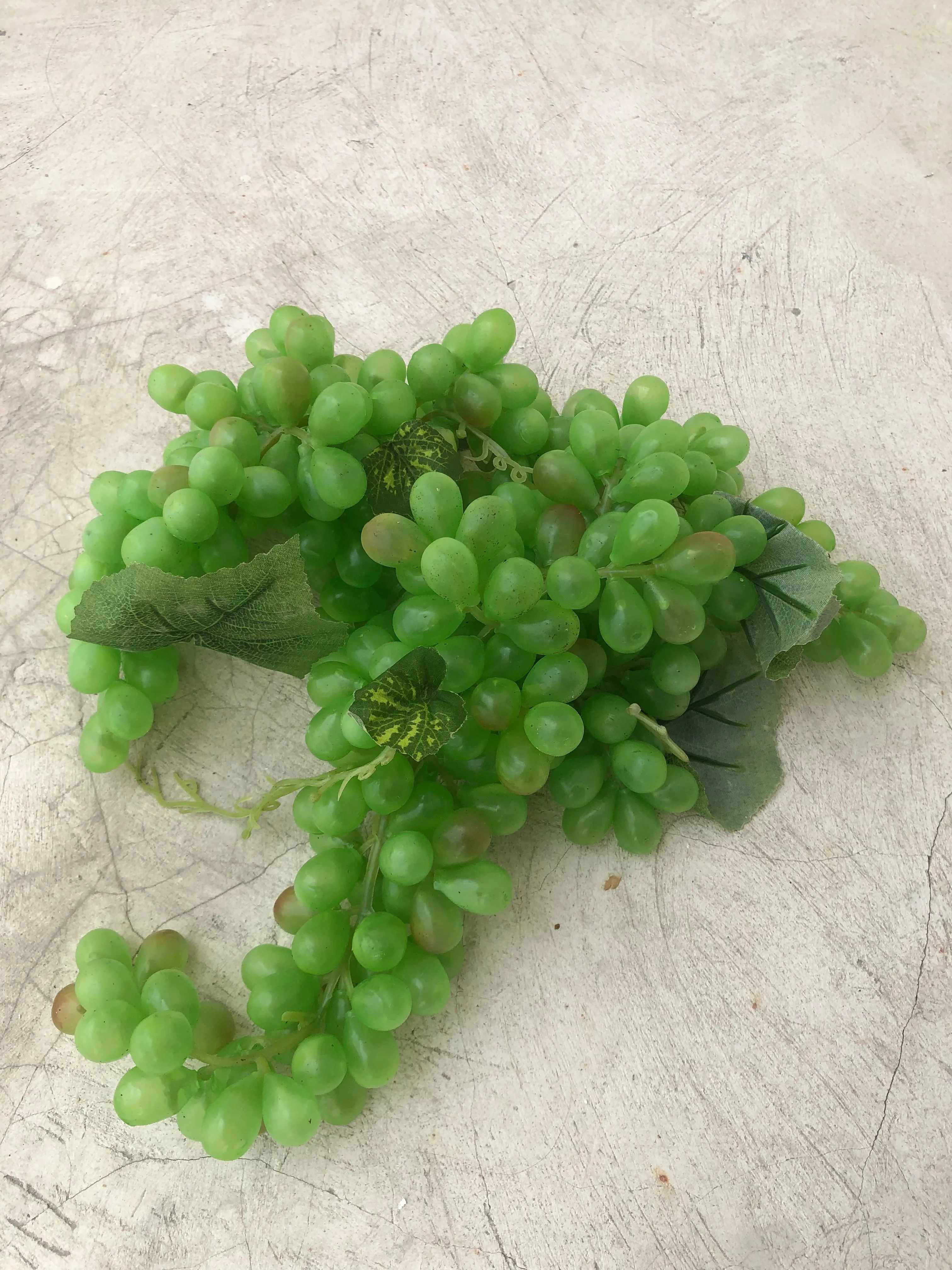 Artificial Green Grapes