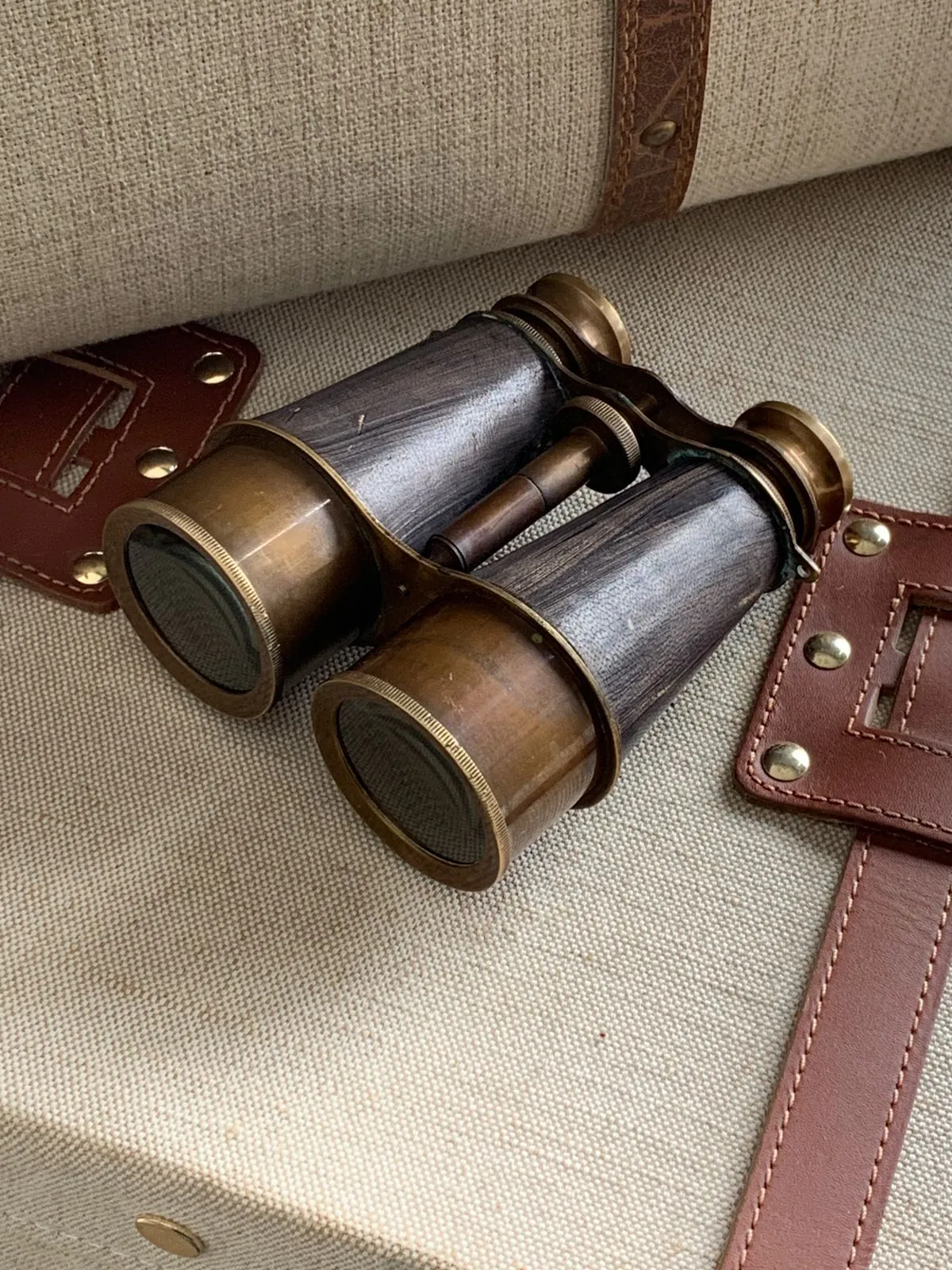 Binocular