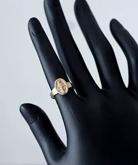 Signet Ring