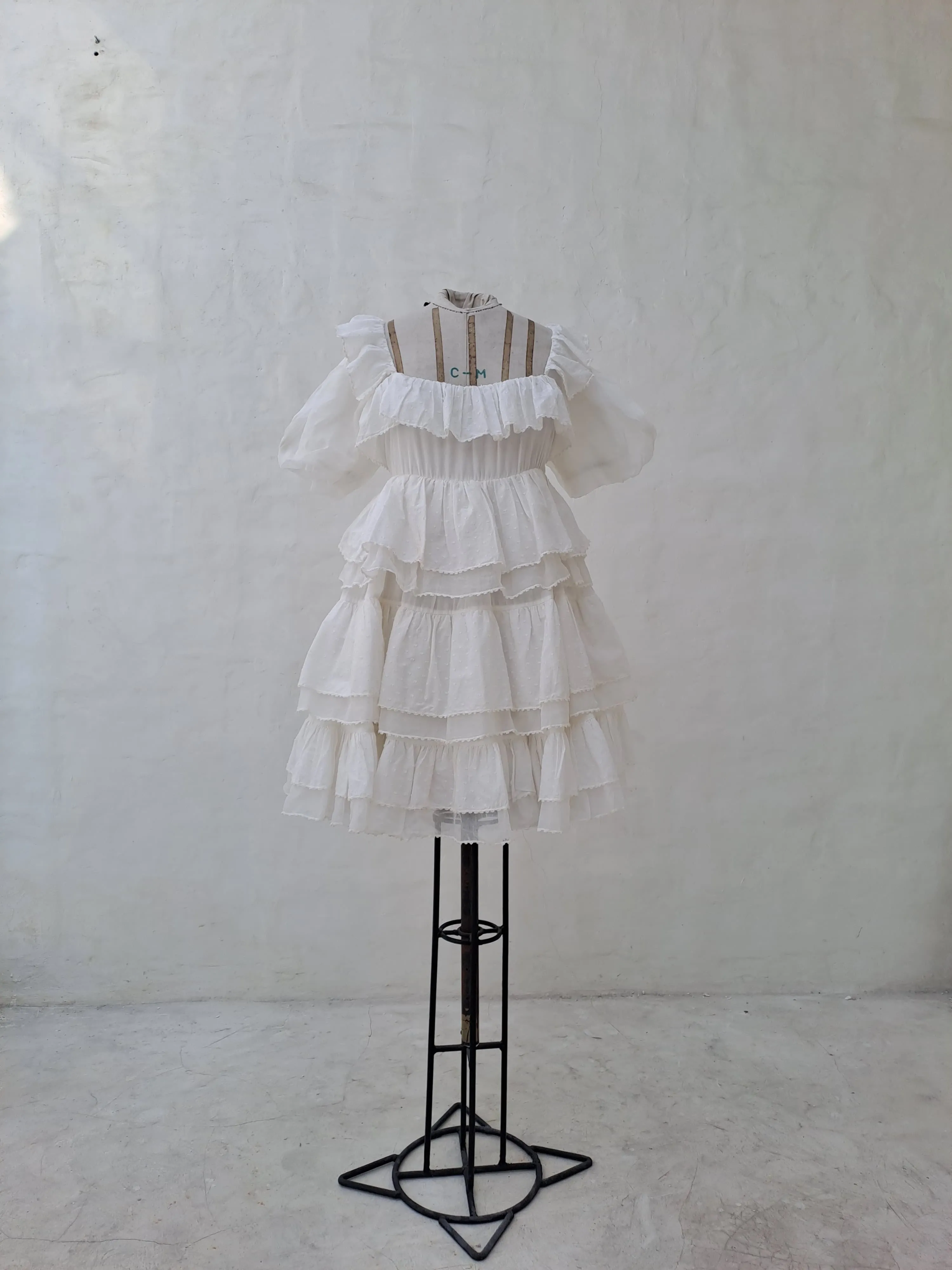 Innika Choo White Short Dress with Ruffles and Bow Back